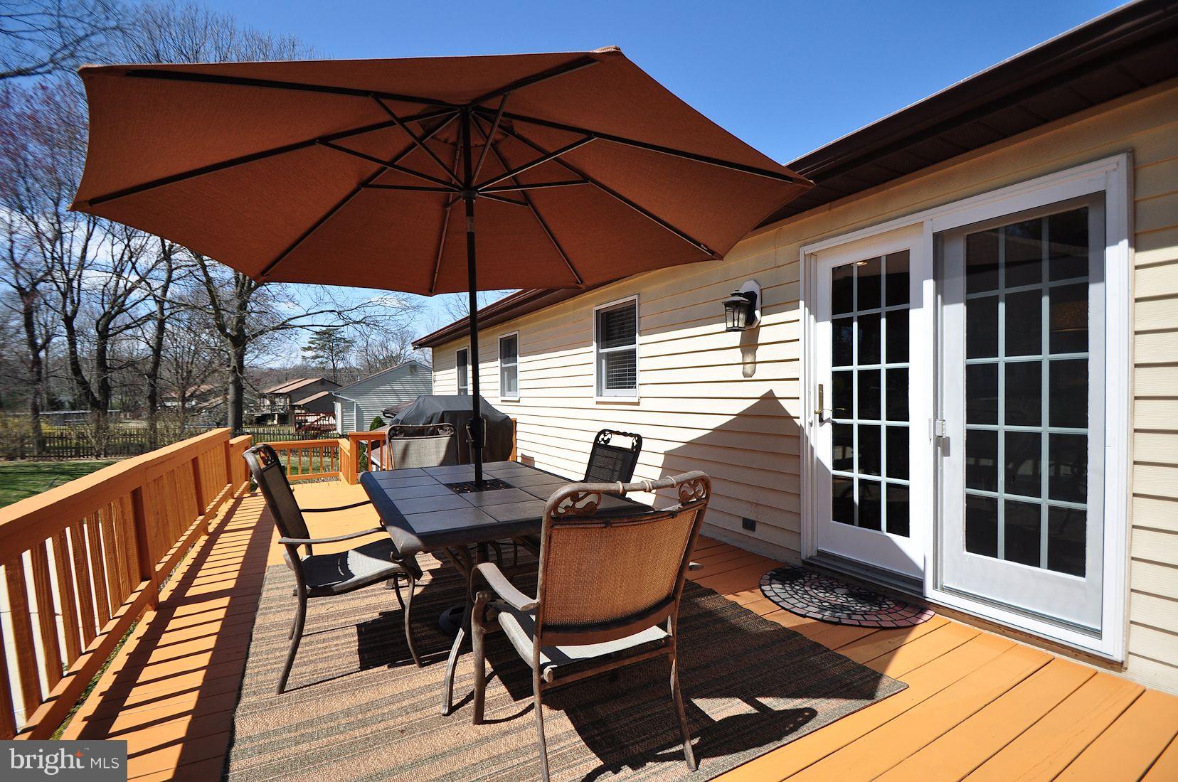 OAK HOLLOW - Residential