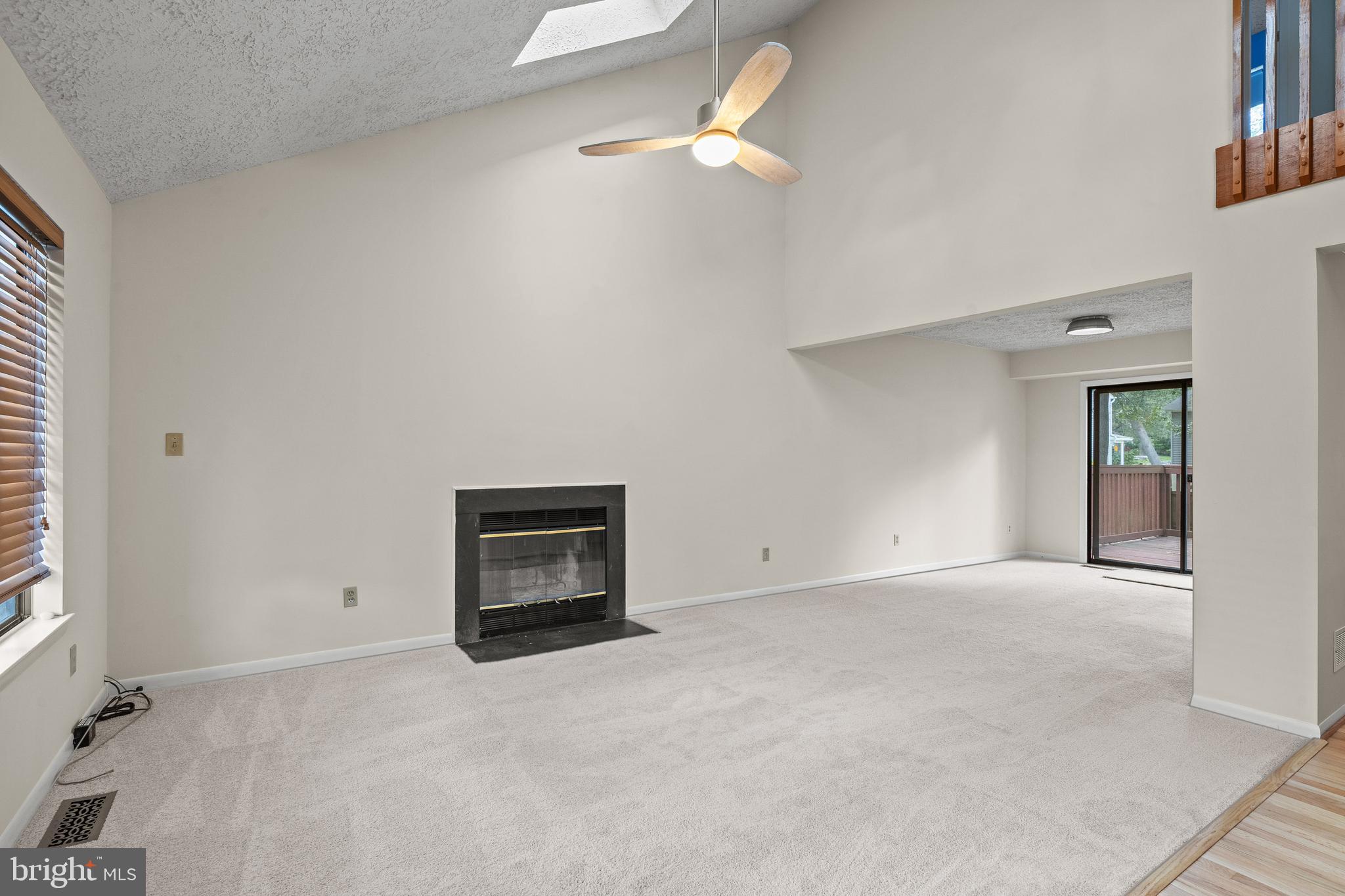 526 WEST DRIVE