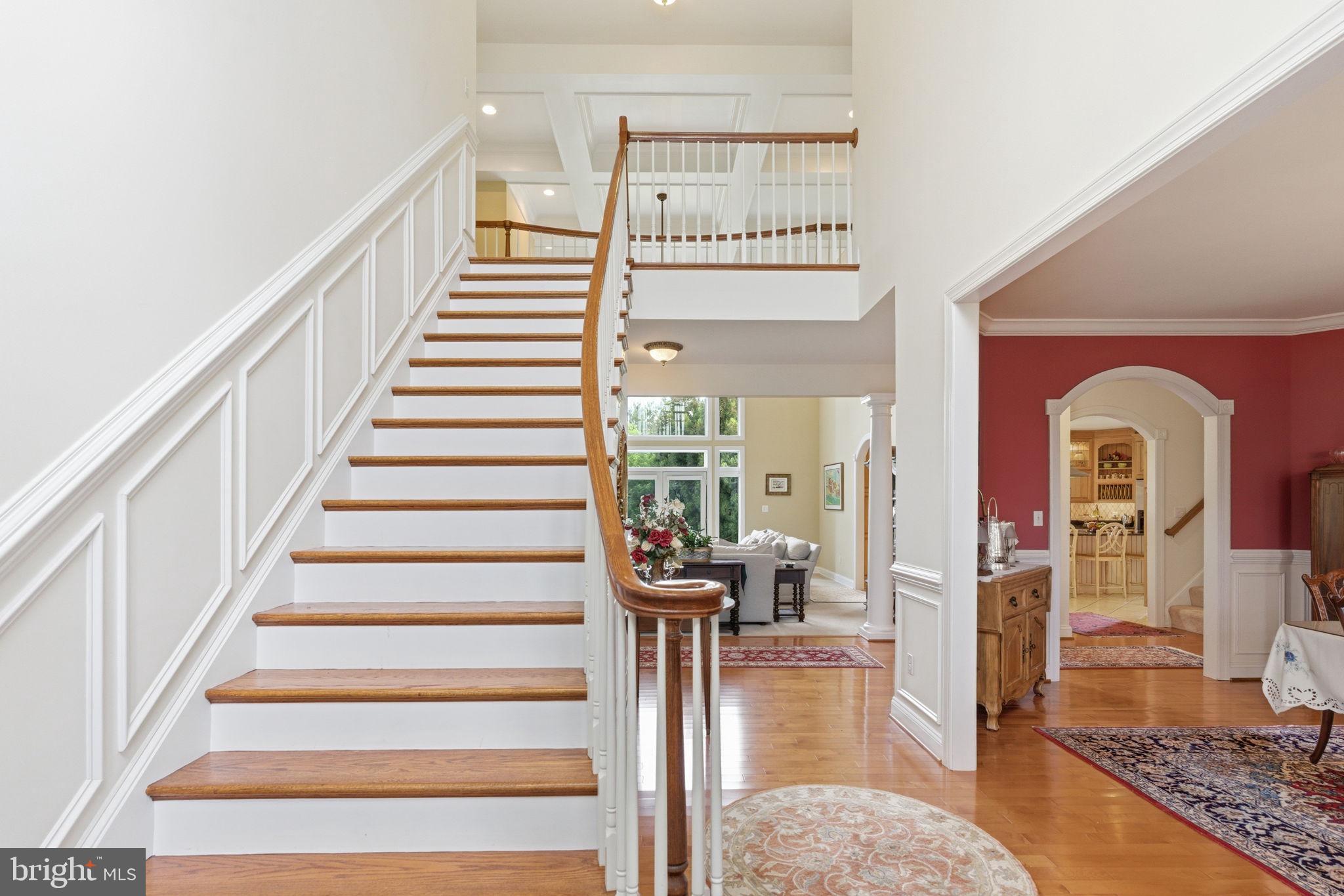 MANOR OAKS - Residential