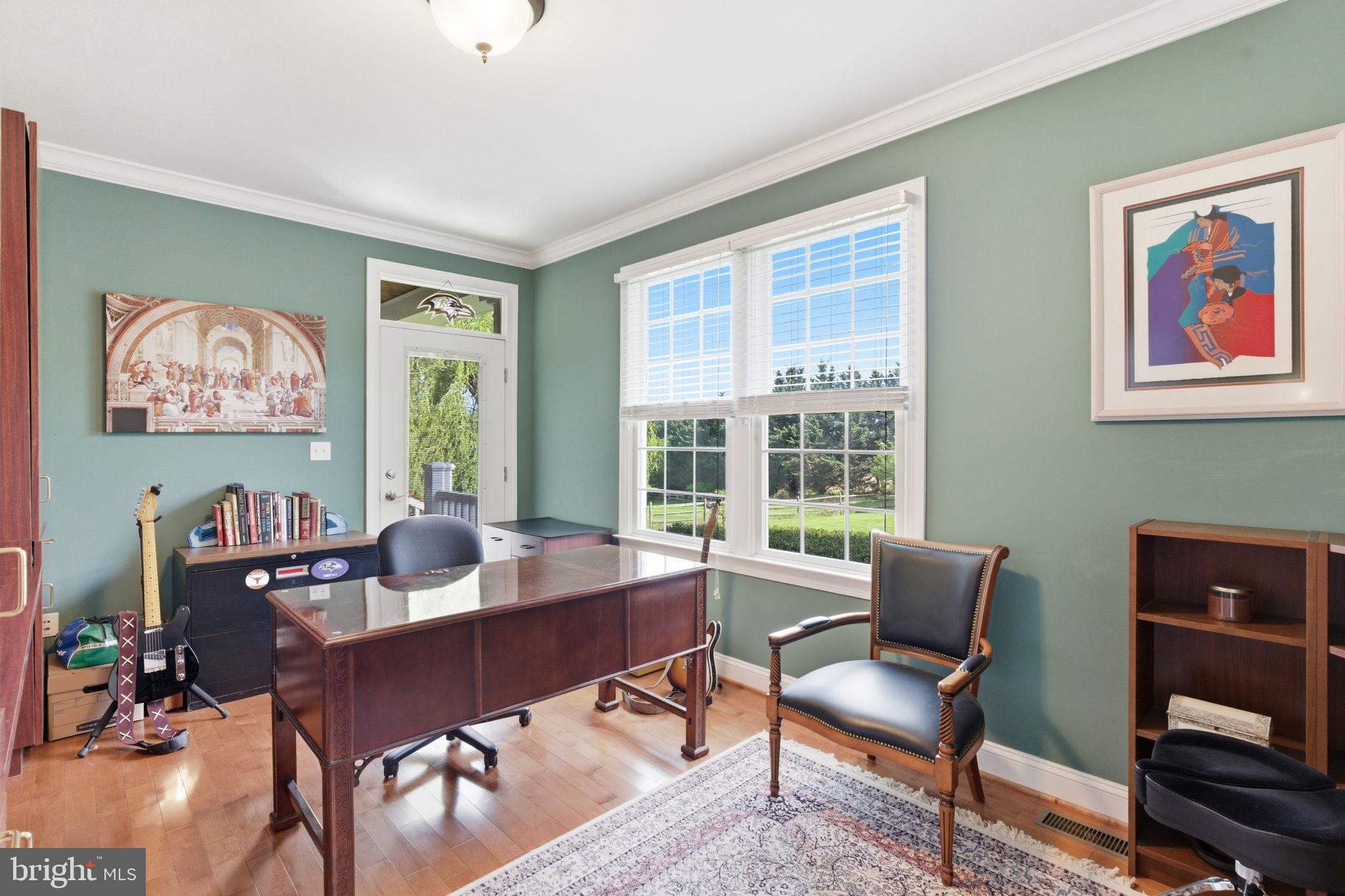 MANOR OAKS - Residential