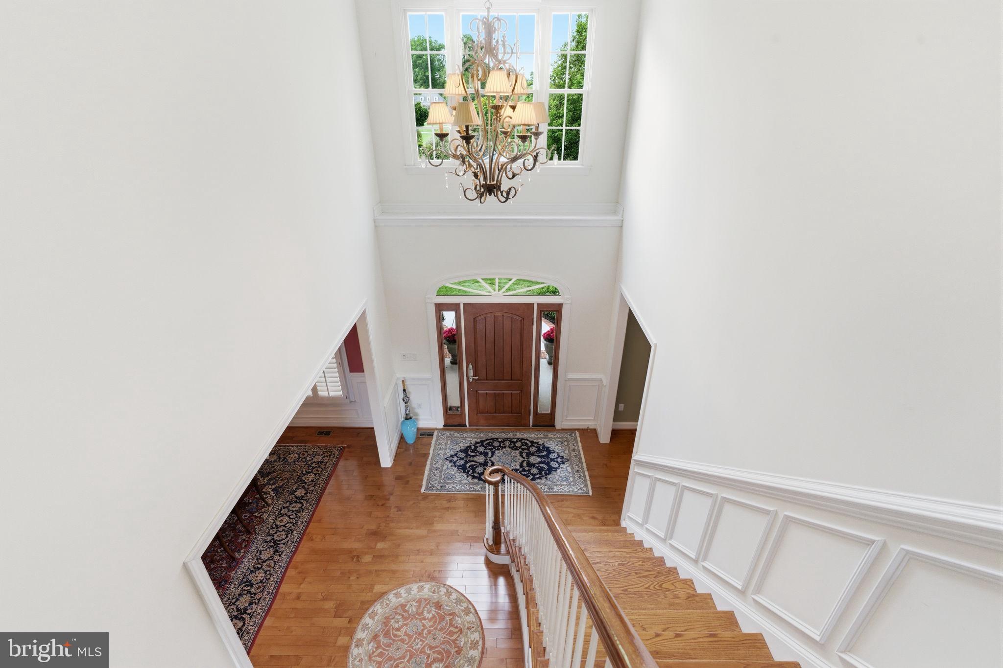 MANOR OAKS - Residential