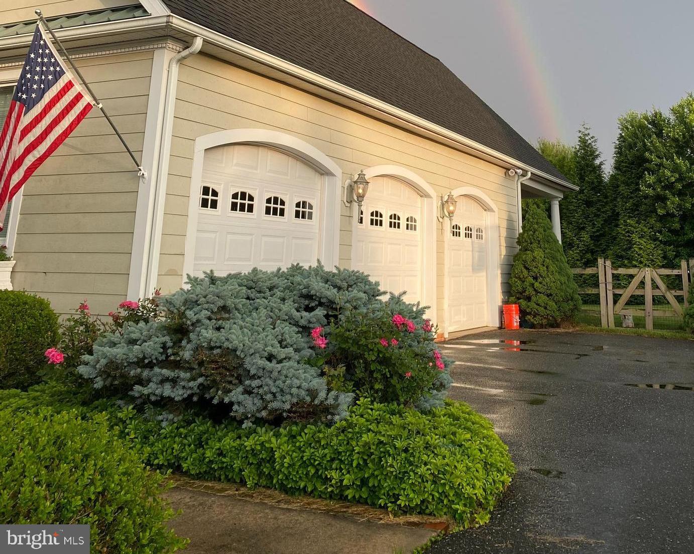 9 DEER RIDGE COURT