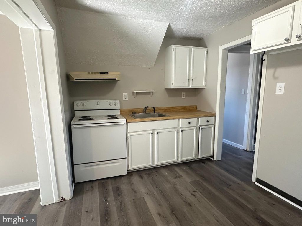 Photo of 720 Clifton Avenue, COLLINGDALE, PA 19023 (MLS # PADE2102700)