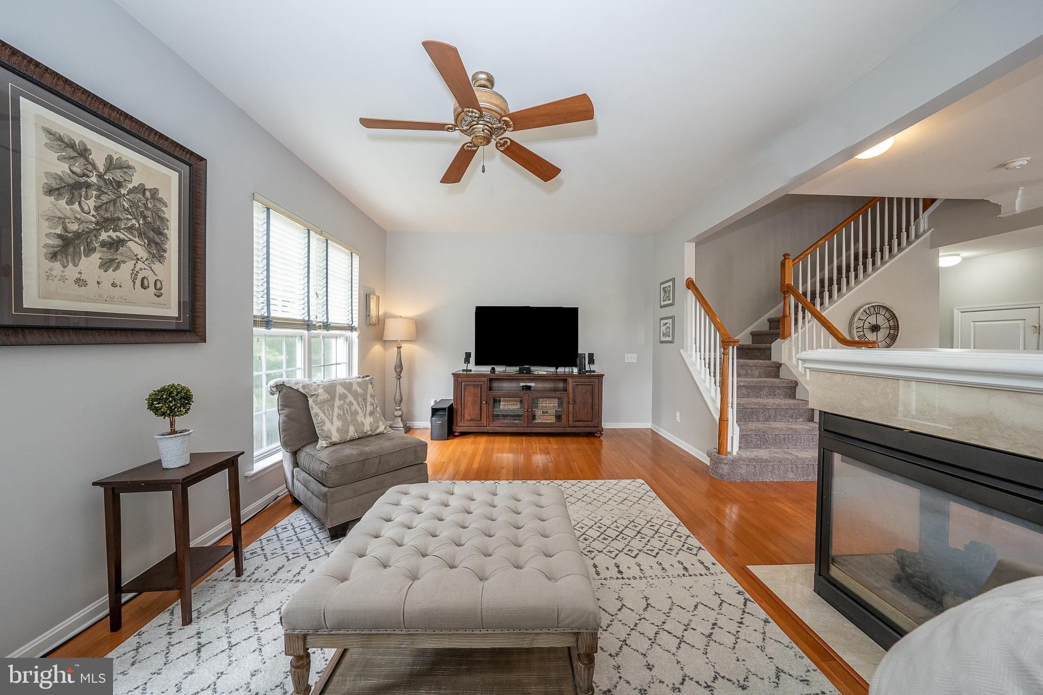 WINDSOR RIDGE - Residential