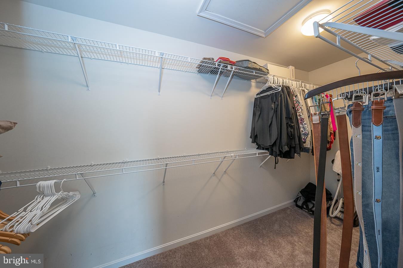 WINDSOR RIDGE - Residential