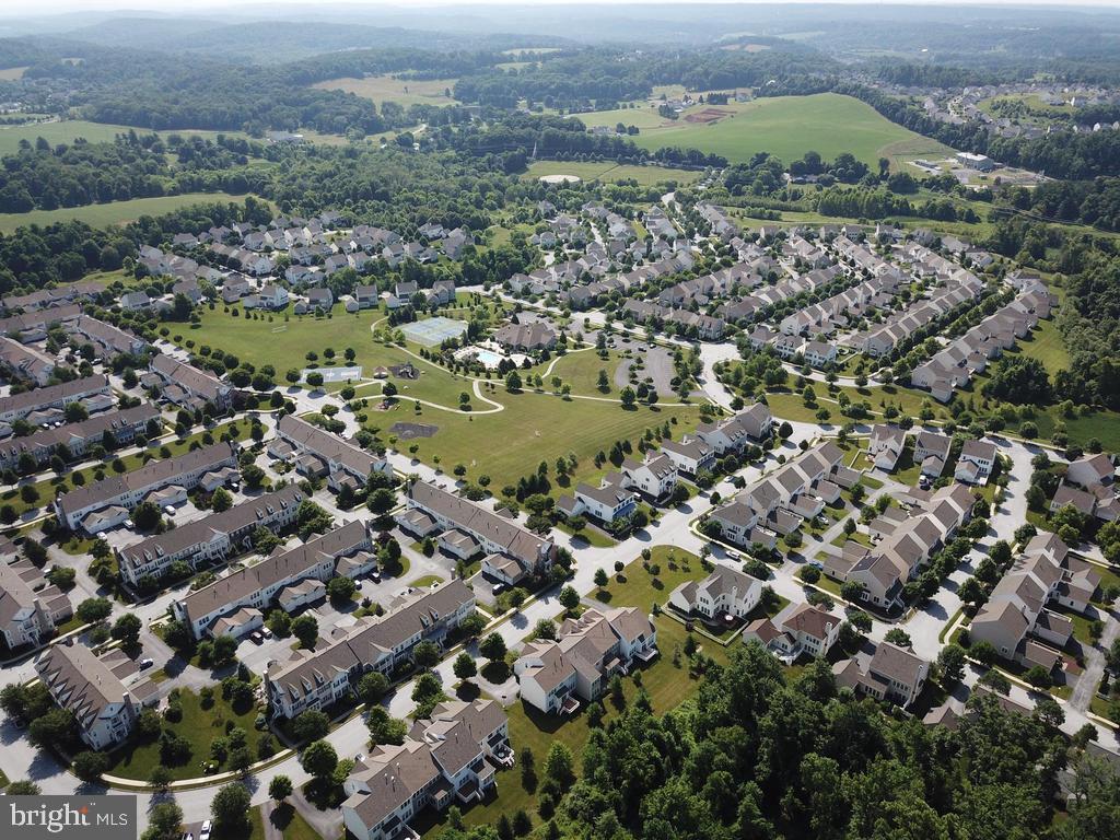 WINDSOR RIDGE - Residential