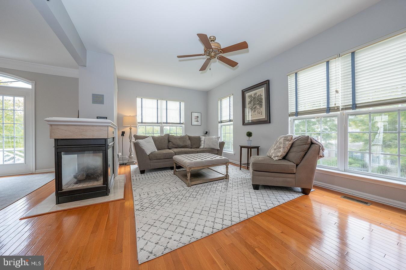 WINDSOR RIDGE - Residential