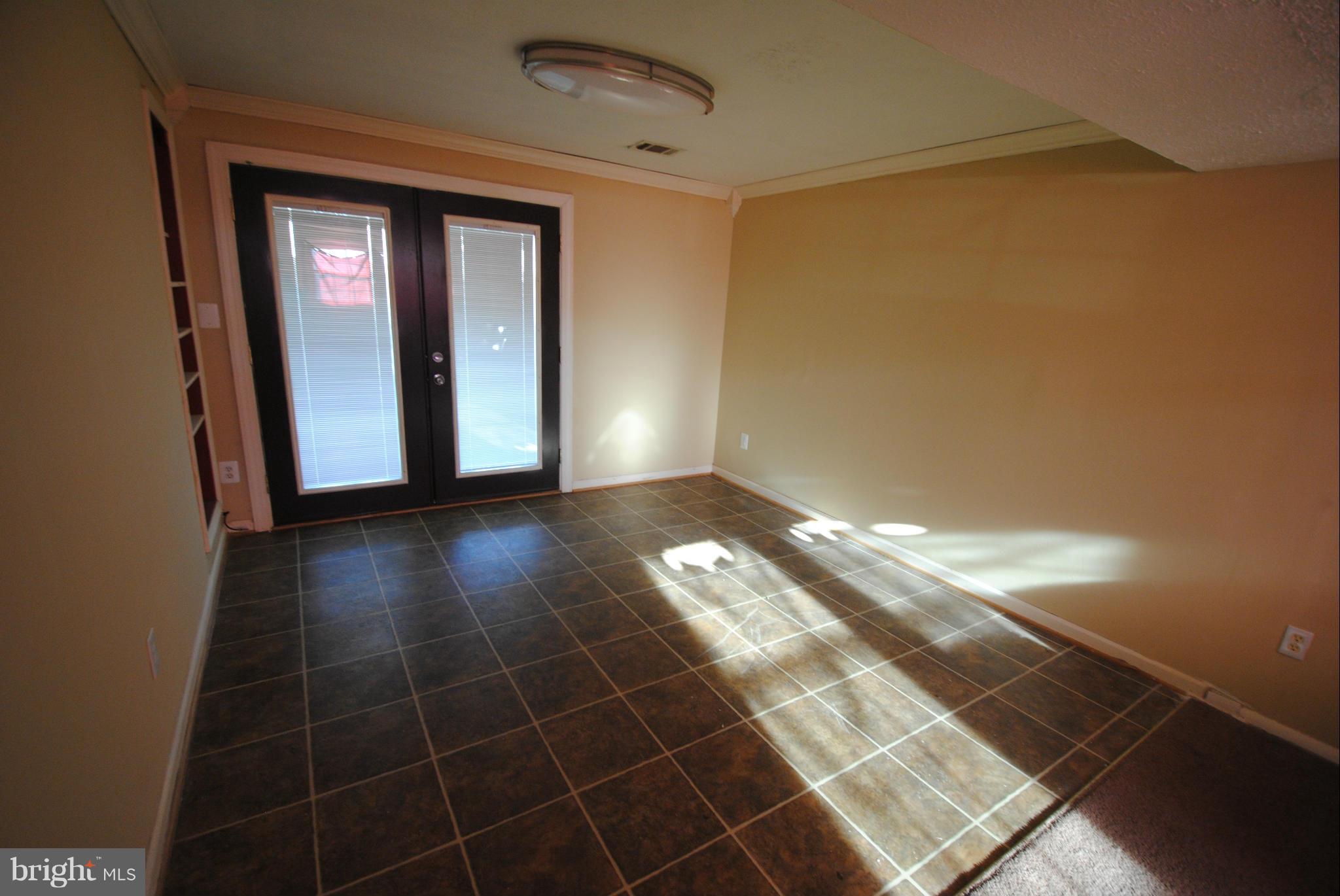 ST CHARLES SUB - CARRINGTON - Residential Lease