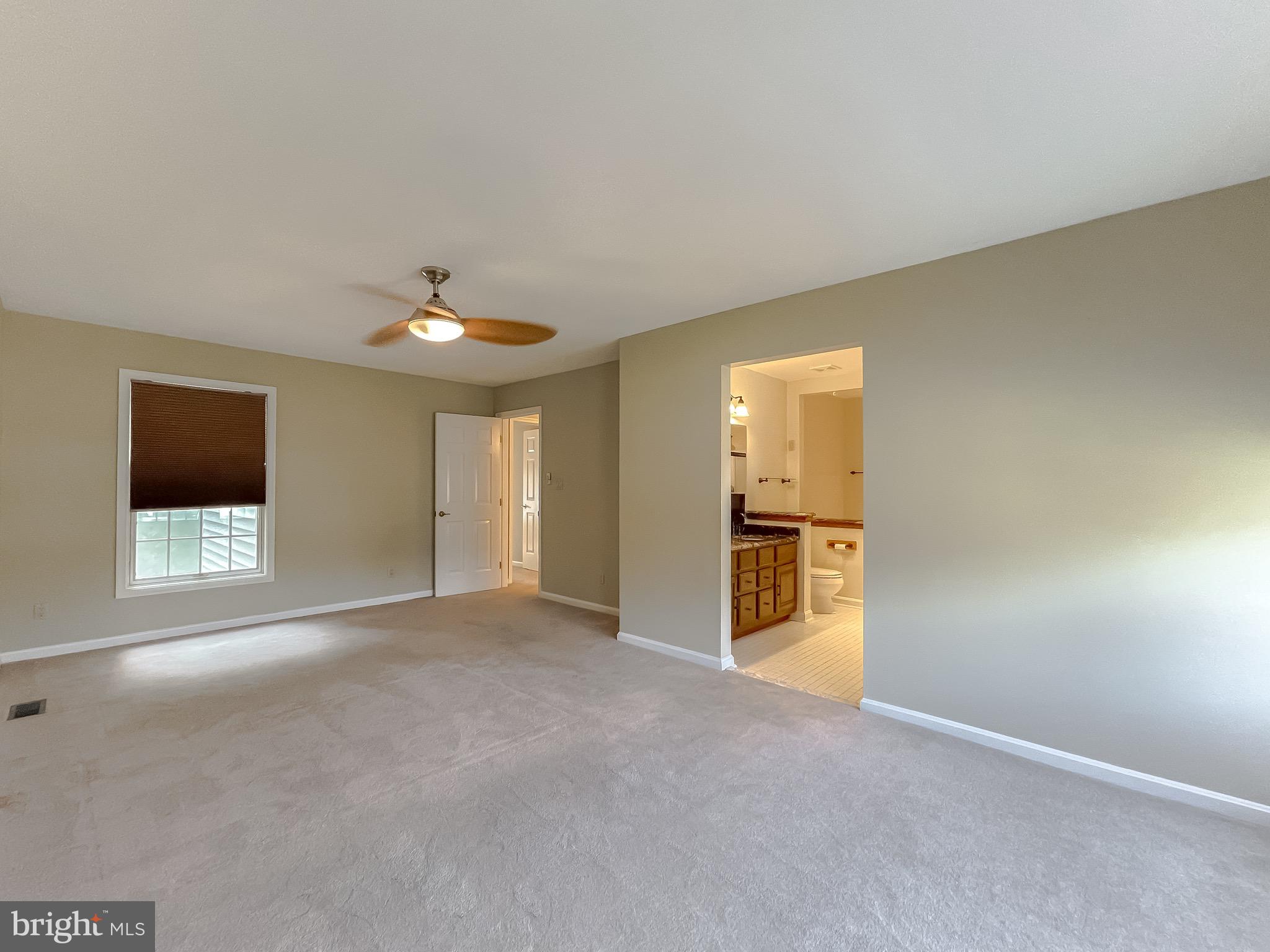 THE LANDINGS IN CEDAR COVE - Residential Lease