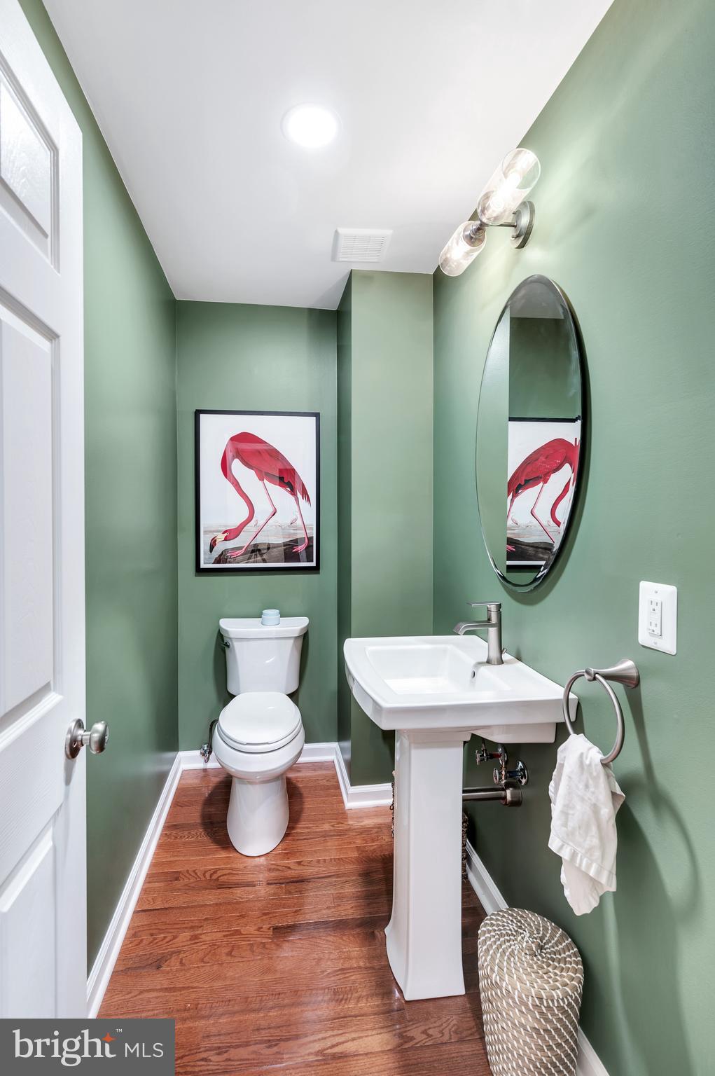 OVER LEE KNOLLS - Residential