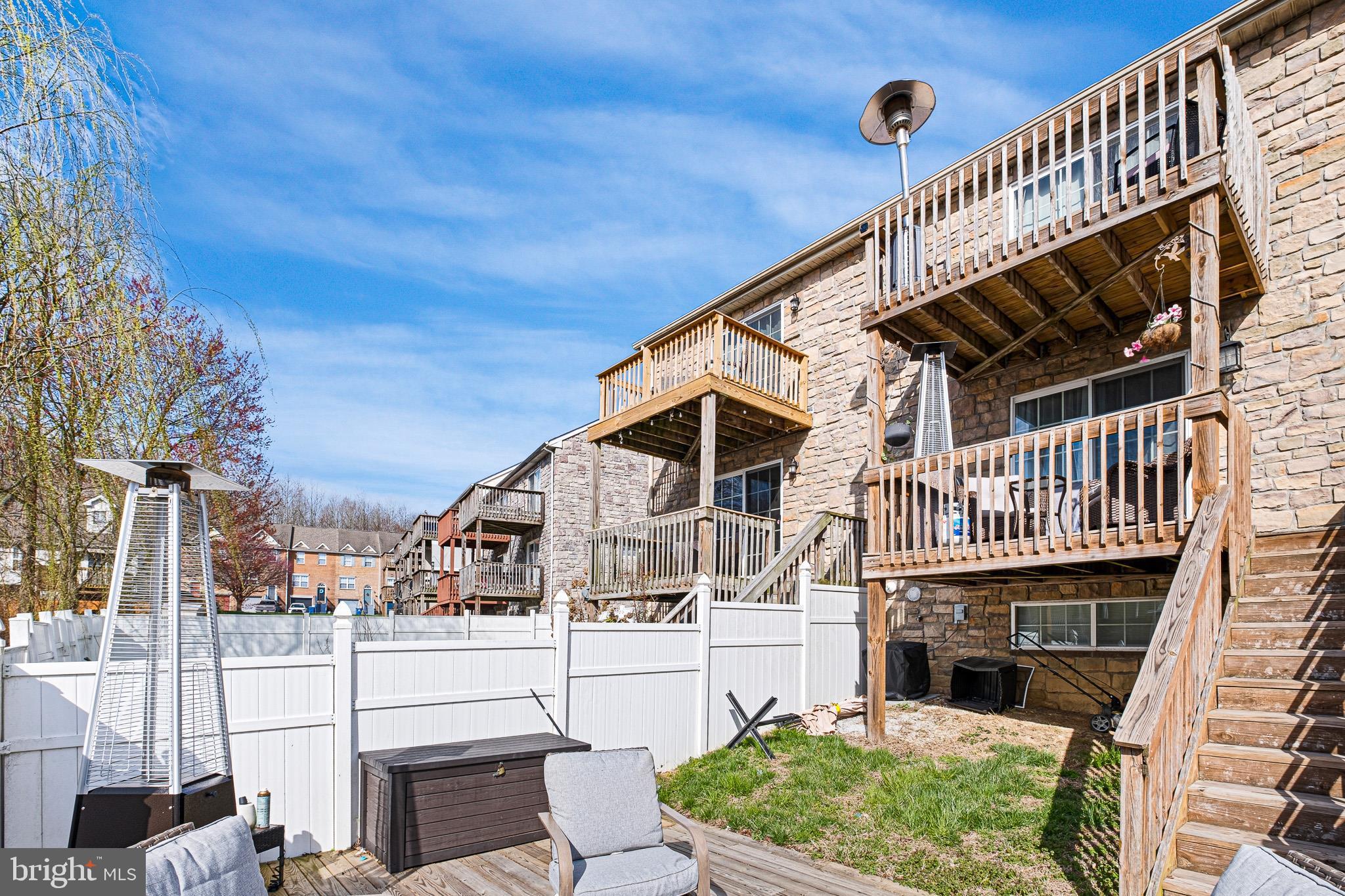 PHEASANT GLEN - Residential