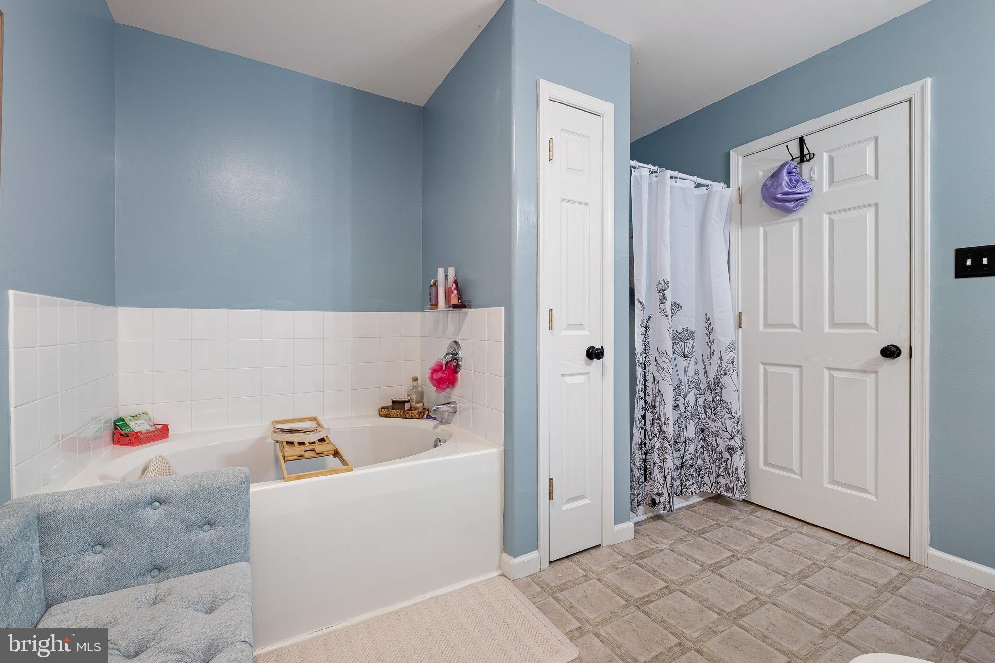 PHEASANT GLEN - Residential