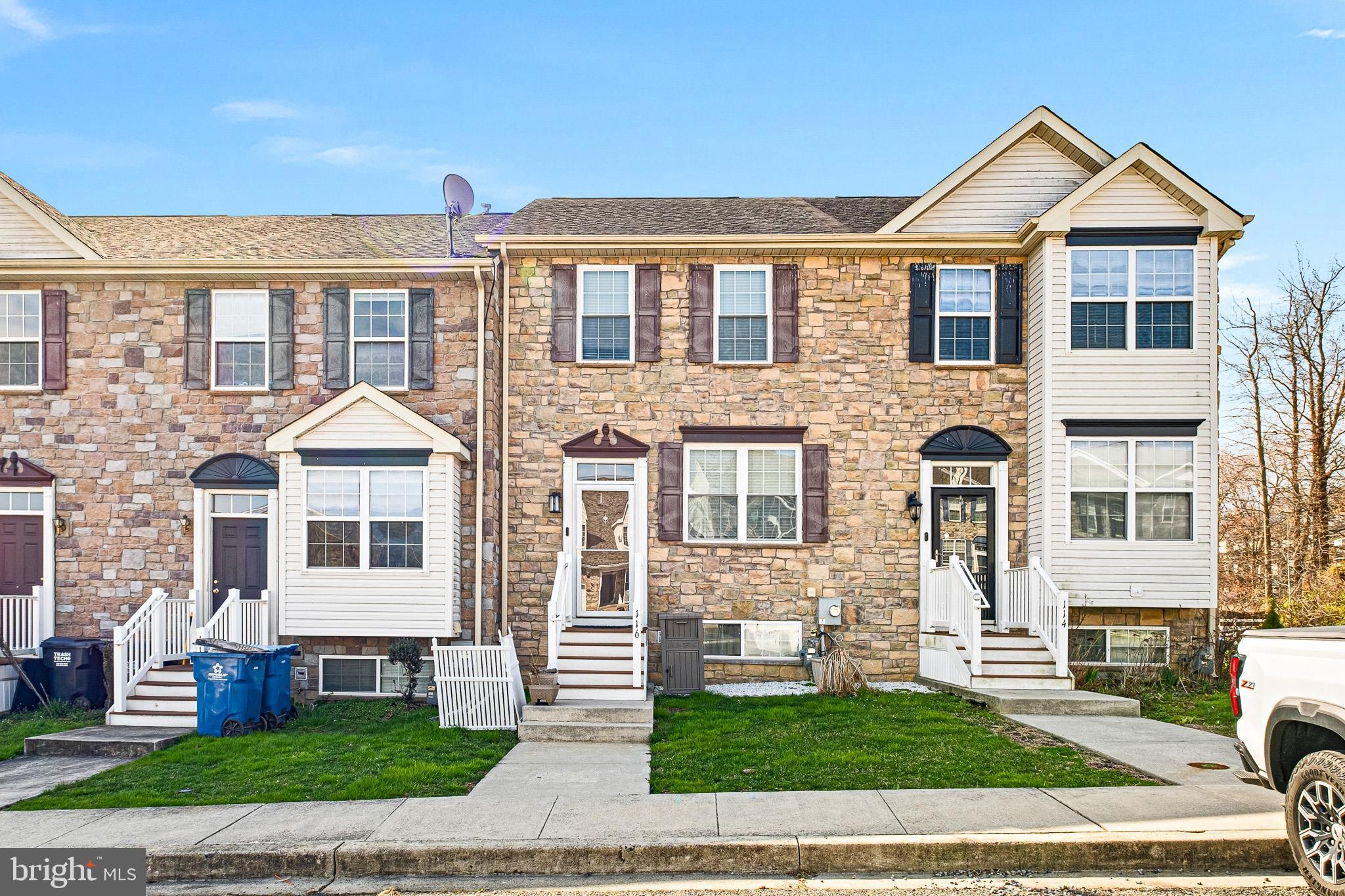 PHEASANT GLEN - Residential