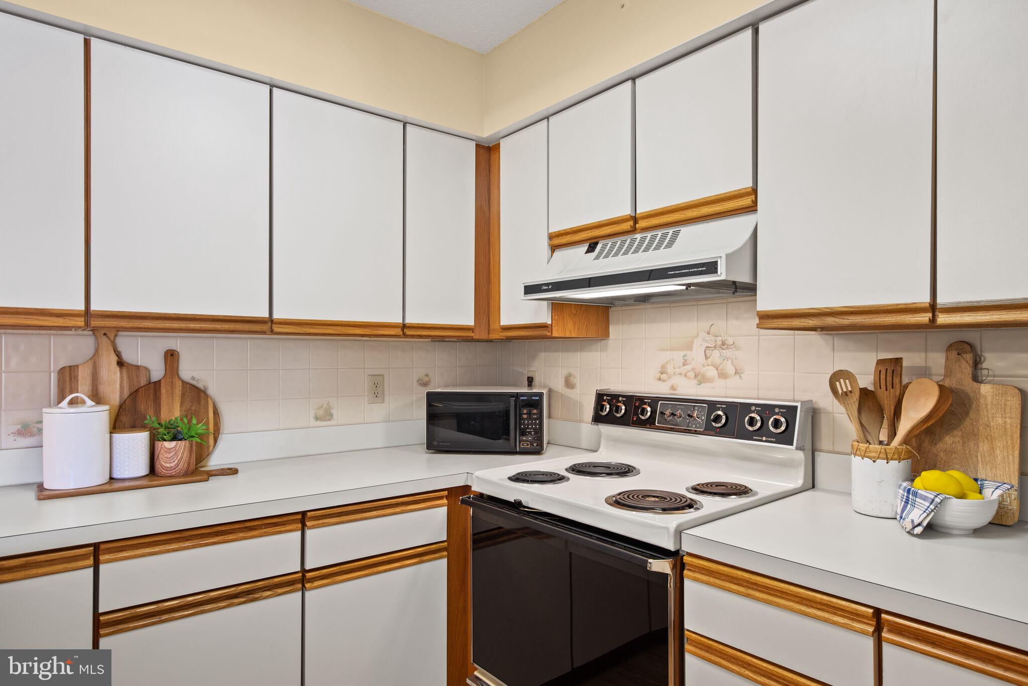 HERON HARBOUR - Residential