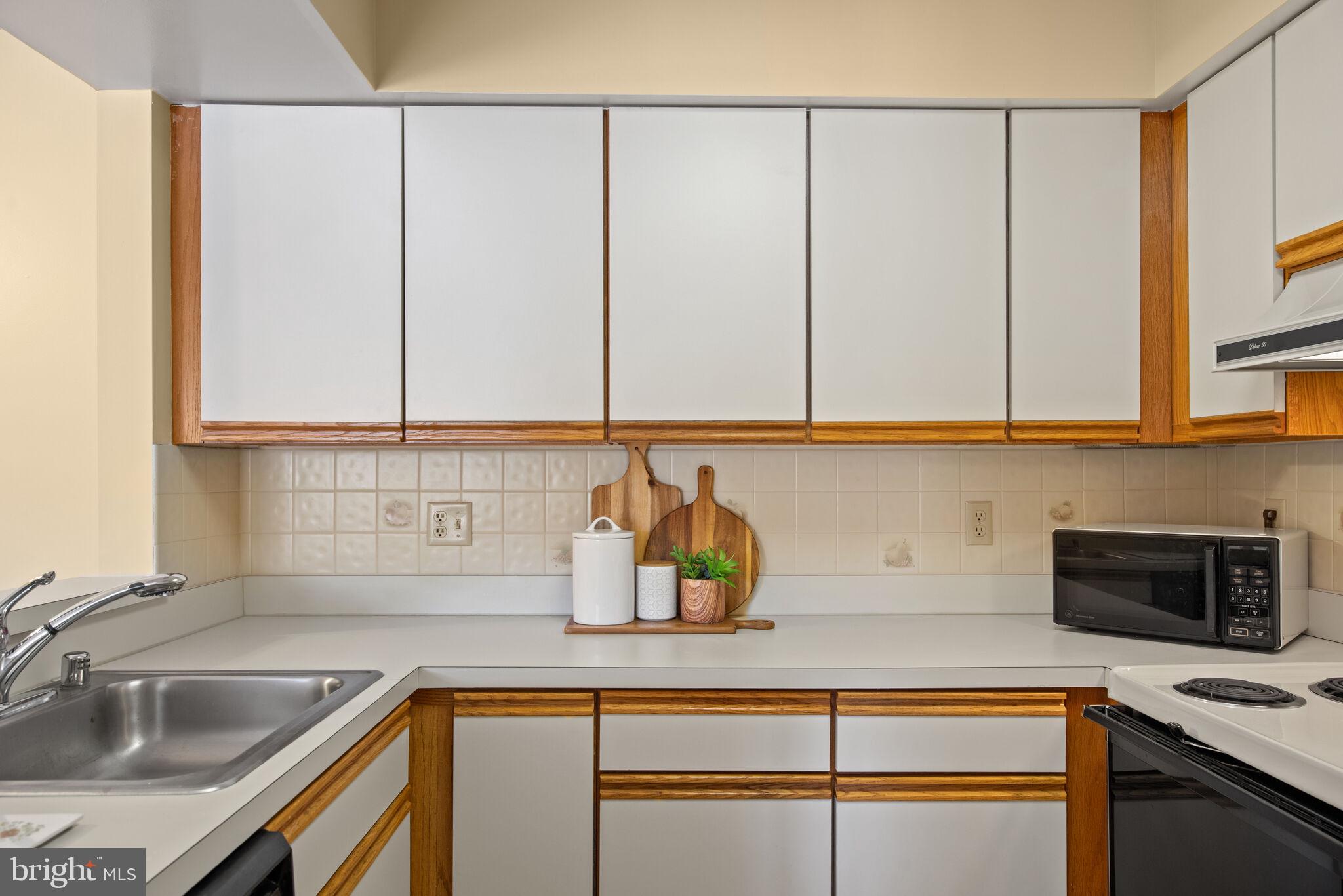 HERON HARBOUR - Residential