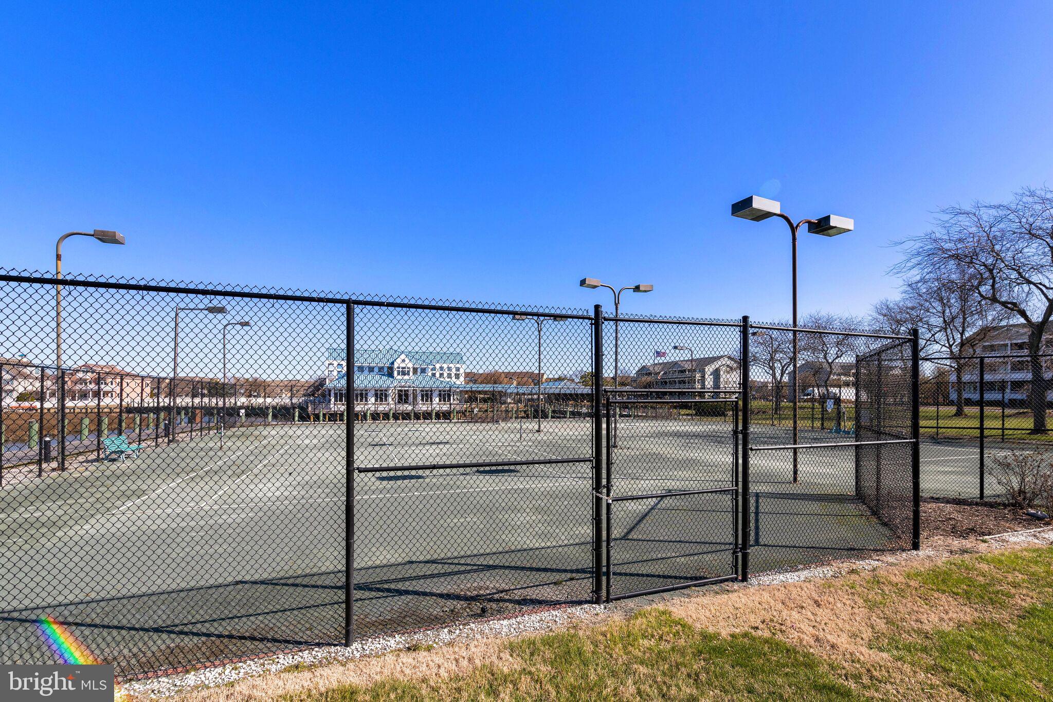 HERON HARBOUR - Residential