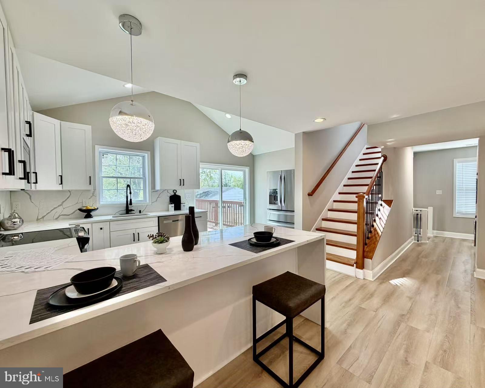 HOOPER - Residential