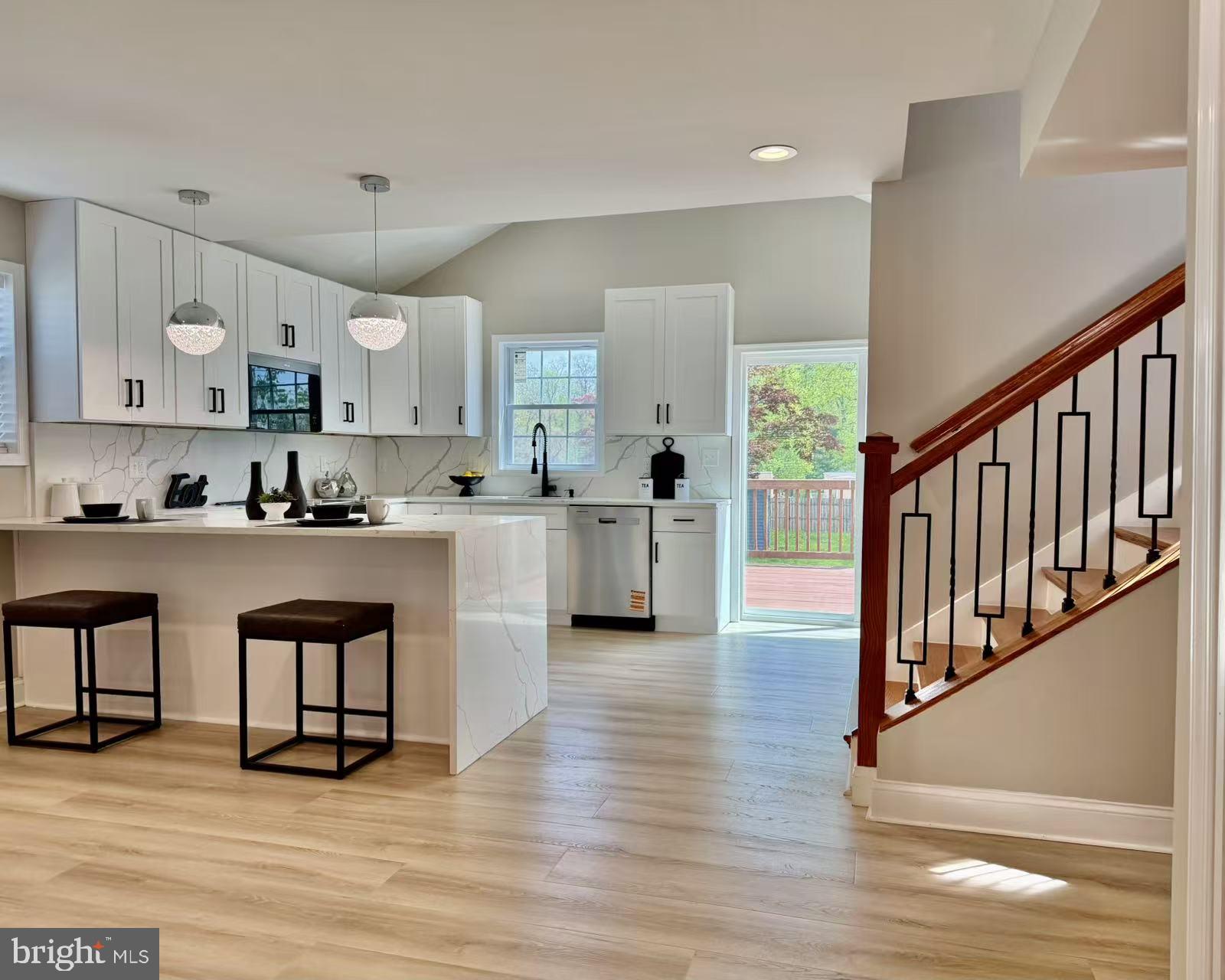 HOOPER - Residential