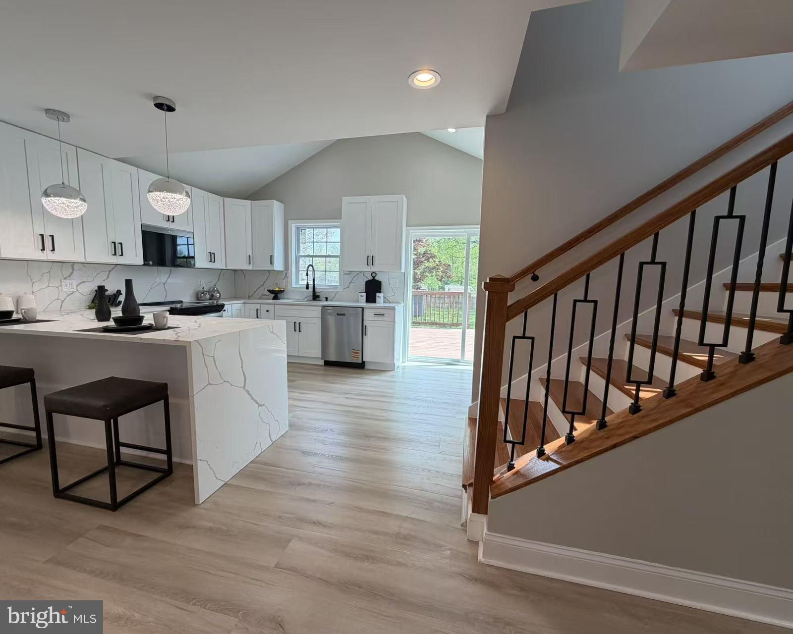 HOOPER - Residential