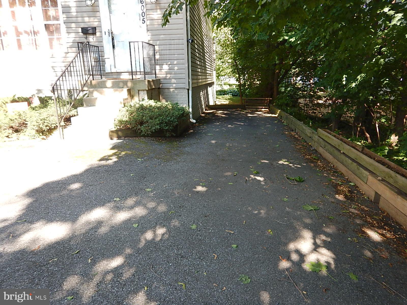 EVESHAM PARK - Residential