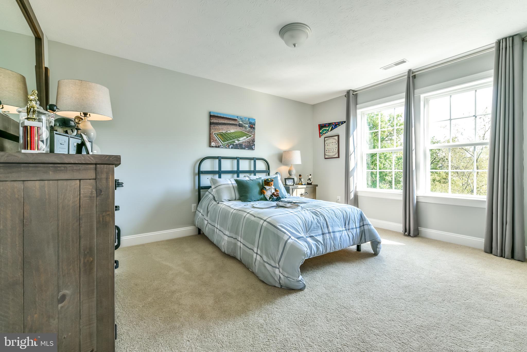 CANTERBURY STATION - Residential