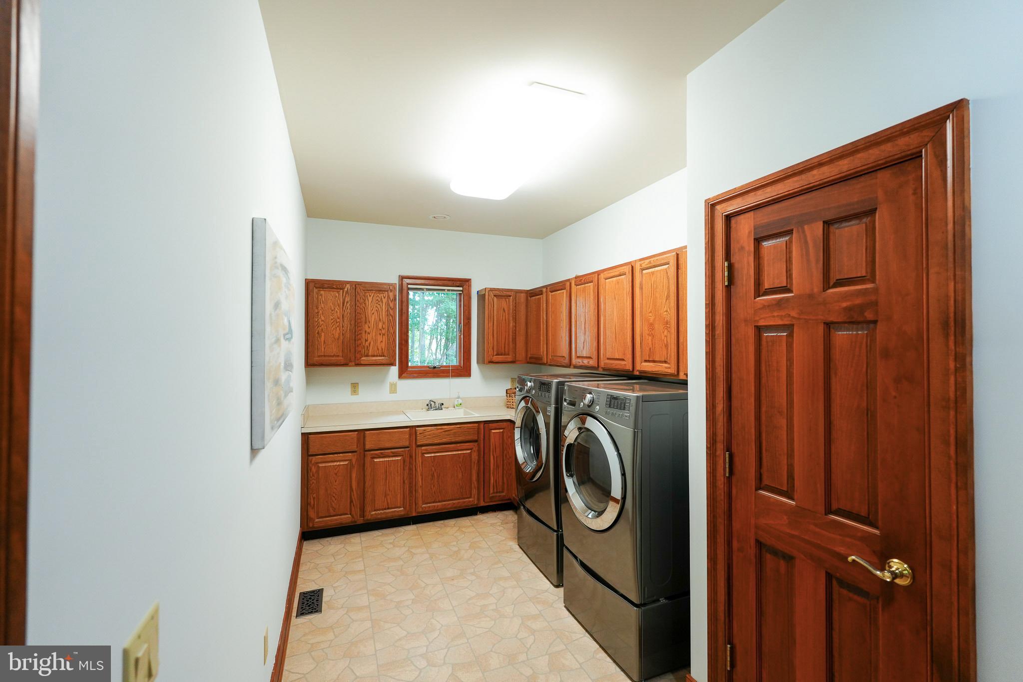 FAWN LAKE - Residential