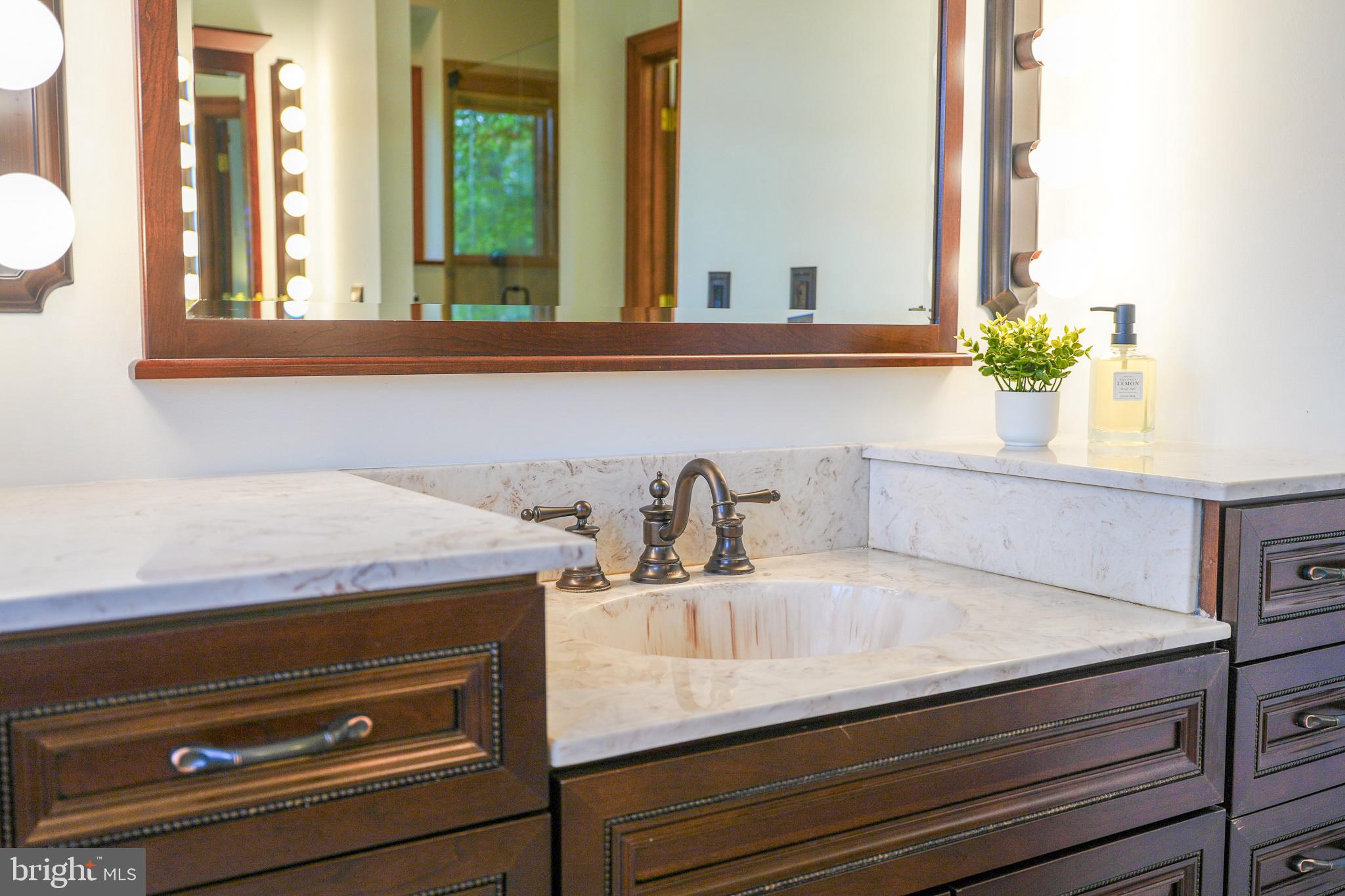 FAWN LAKE - Residential