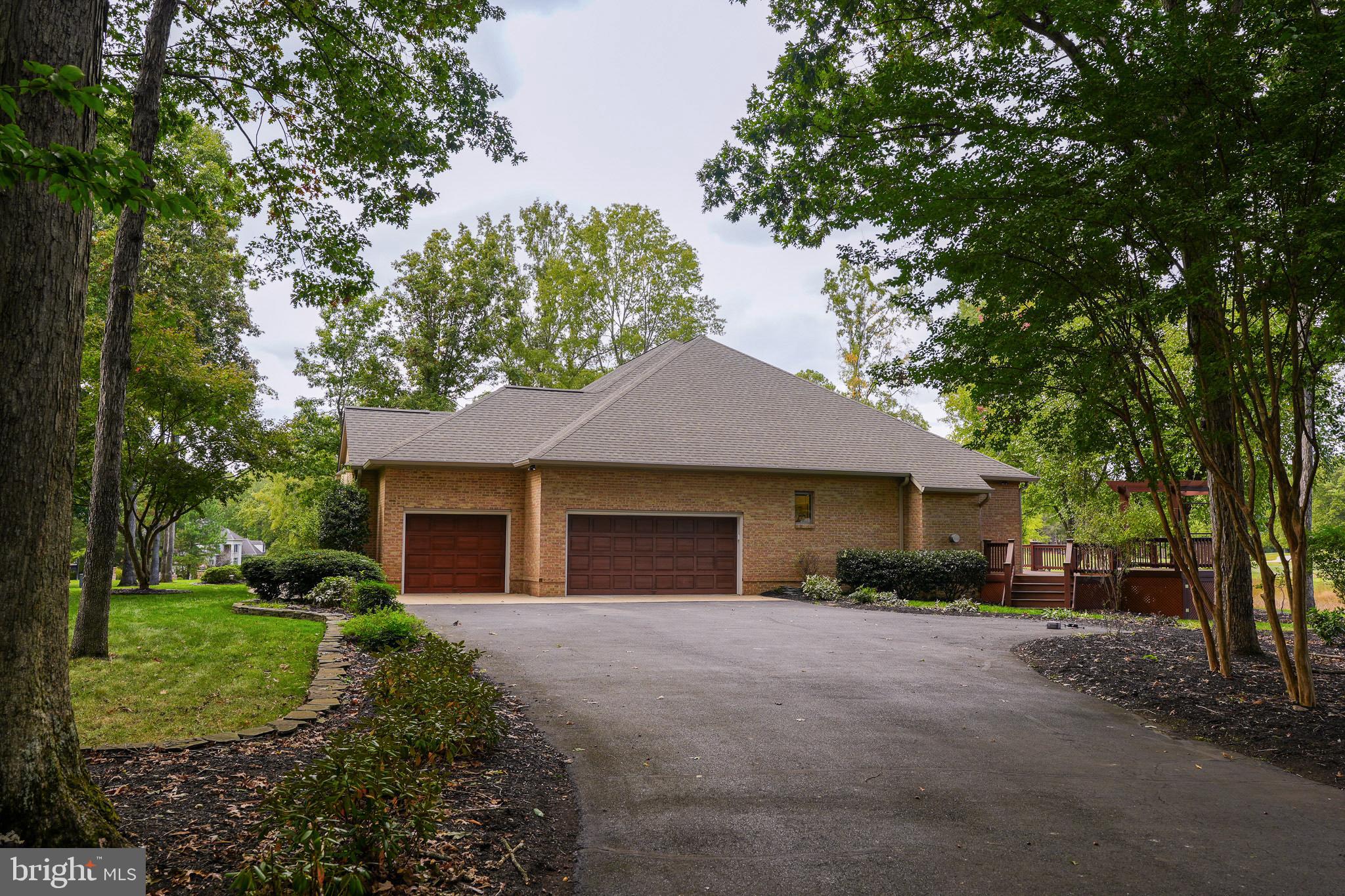 FAWN LAKE - Residential