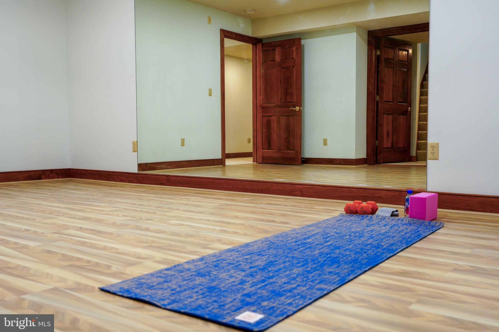 FAWN LAKE - Residential