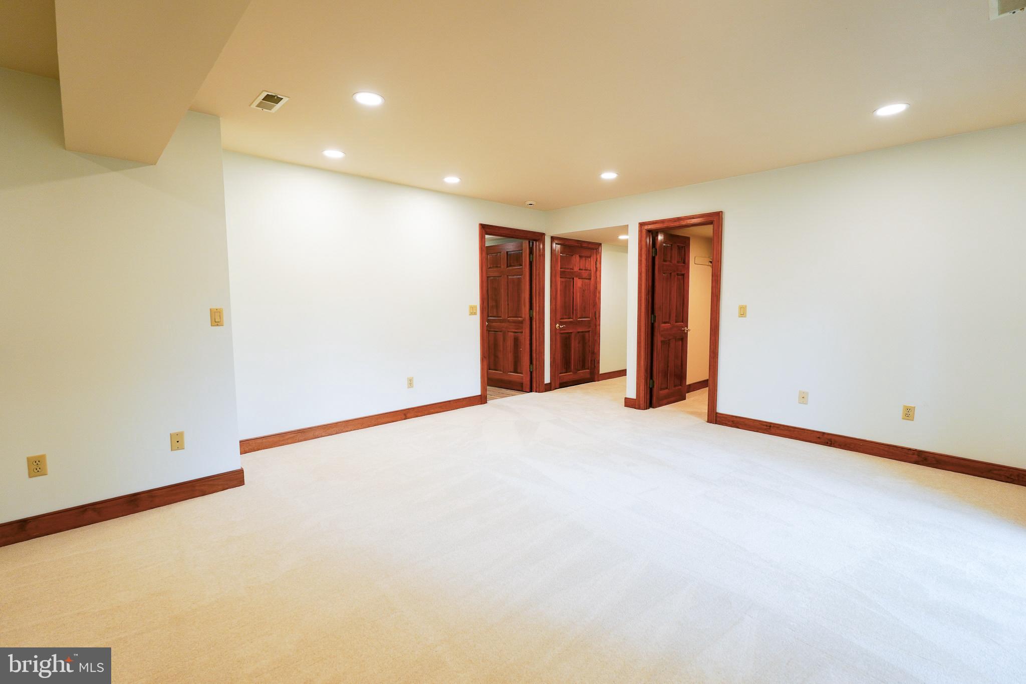 FAWN LAKE - Residential