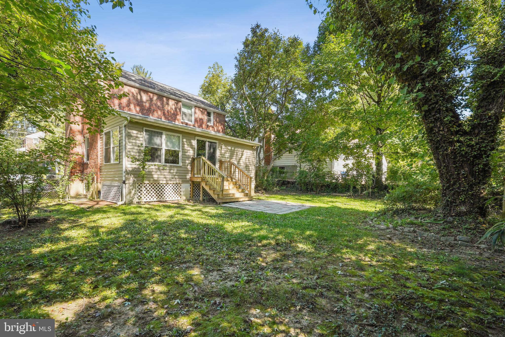 WHEATON HILLS - Residential Lease