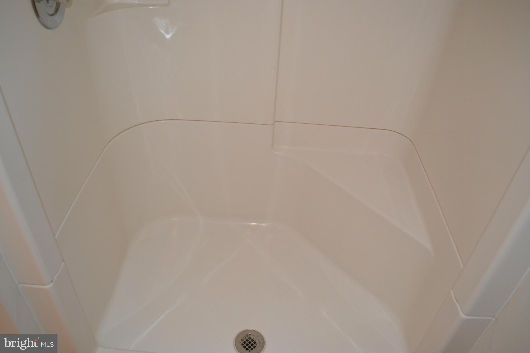 ROCK CREEK LANDING - Residential