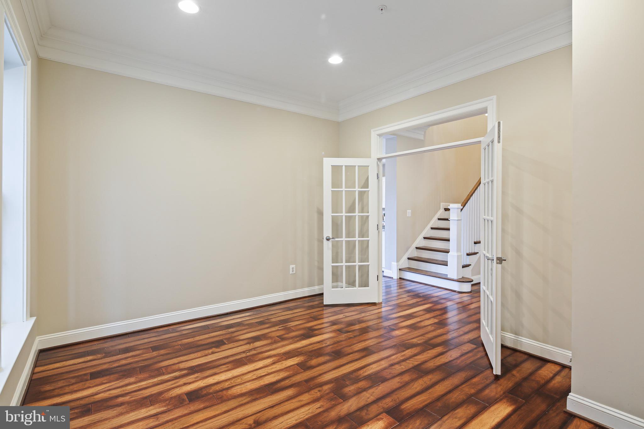 MAPLE LAWN - Residential