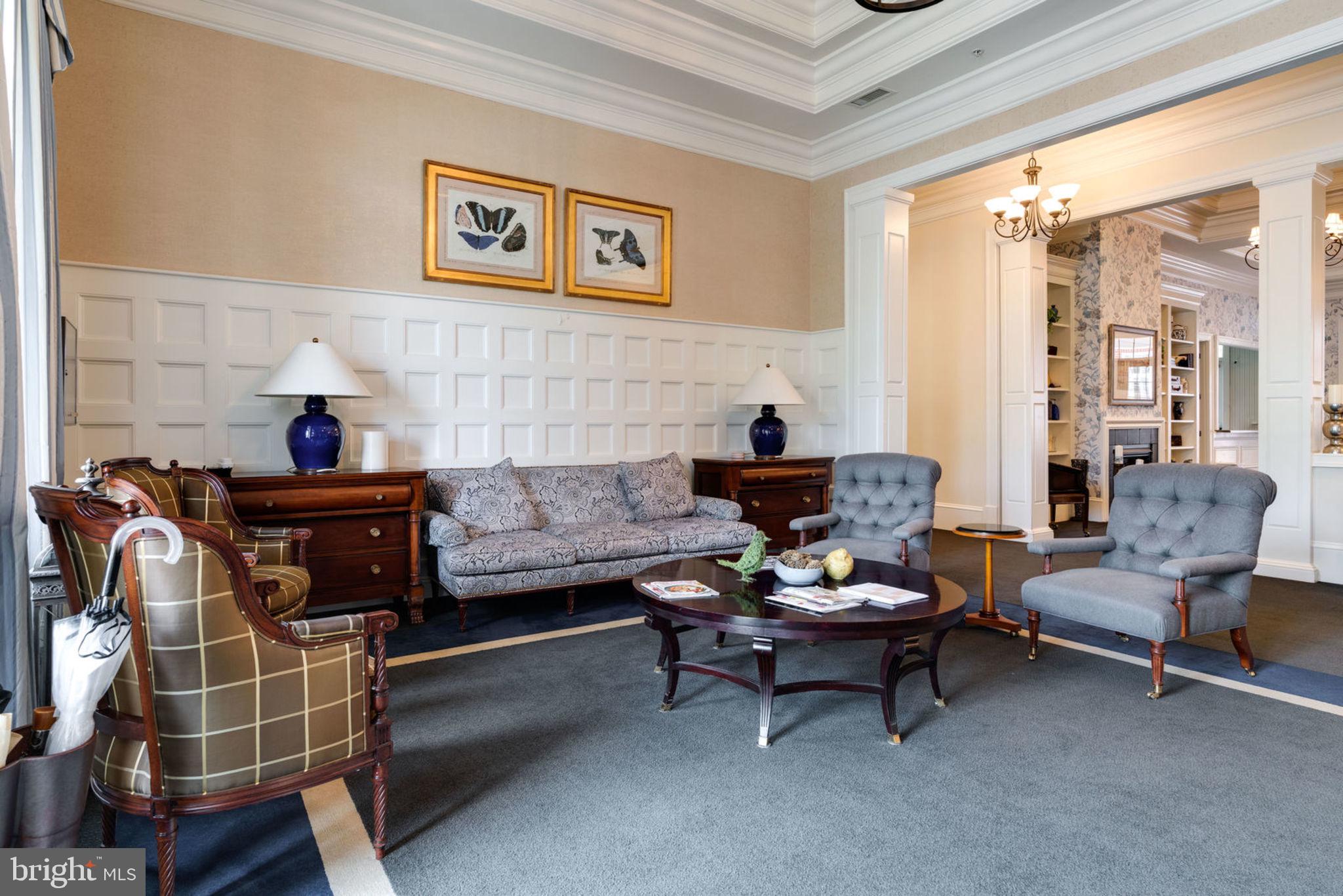 SPRING HILL - Residential