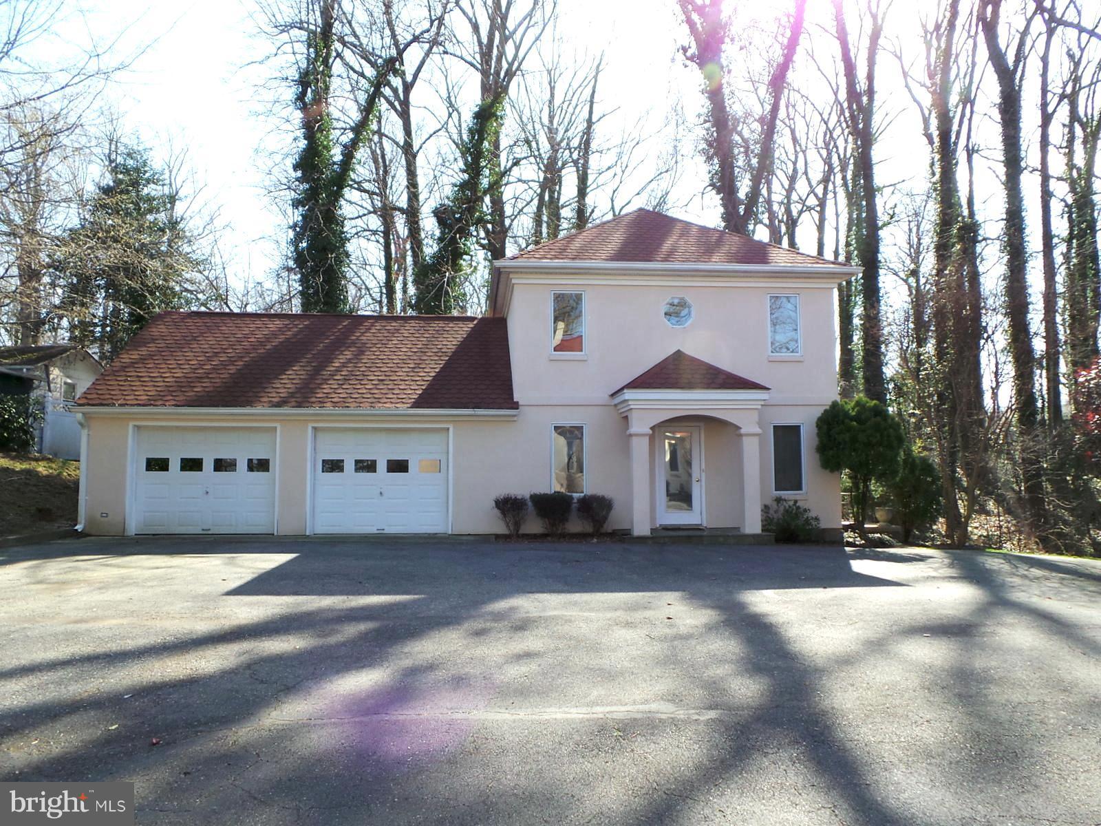 LONG BEACH - Residential