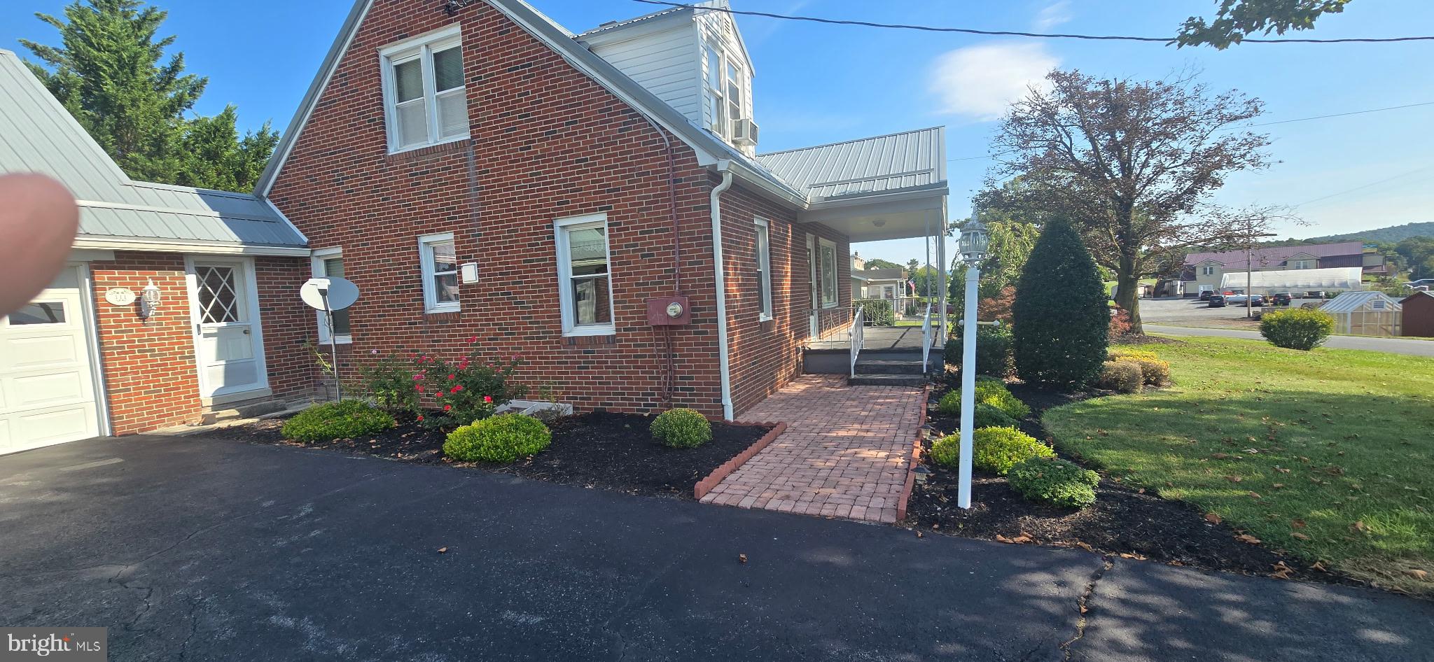 111 BARNETTS RUN ROAD