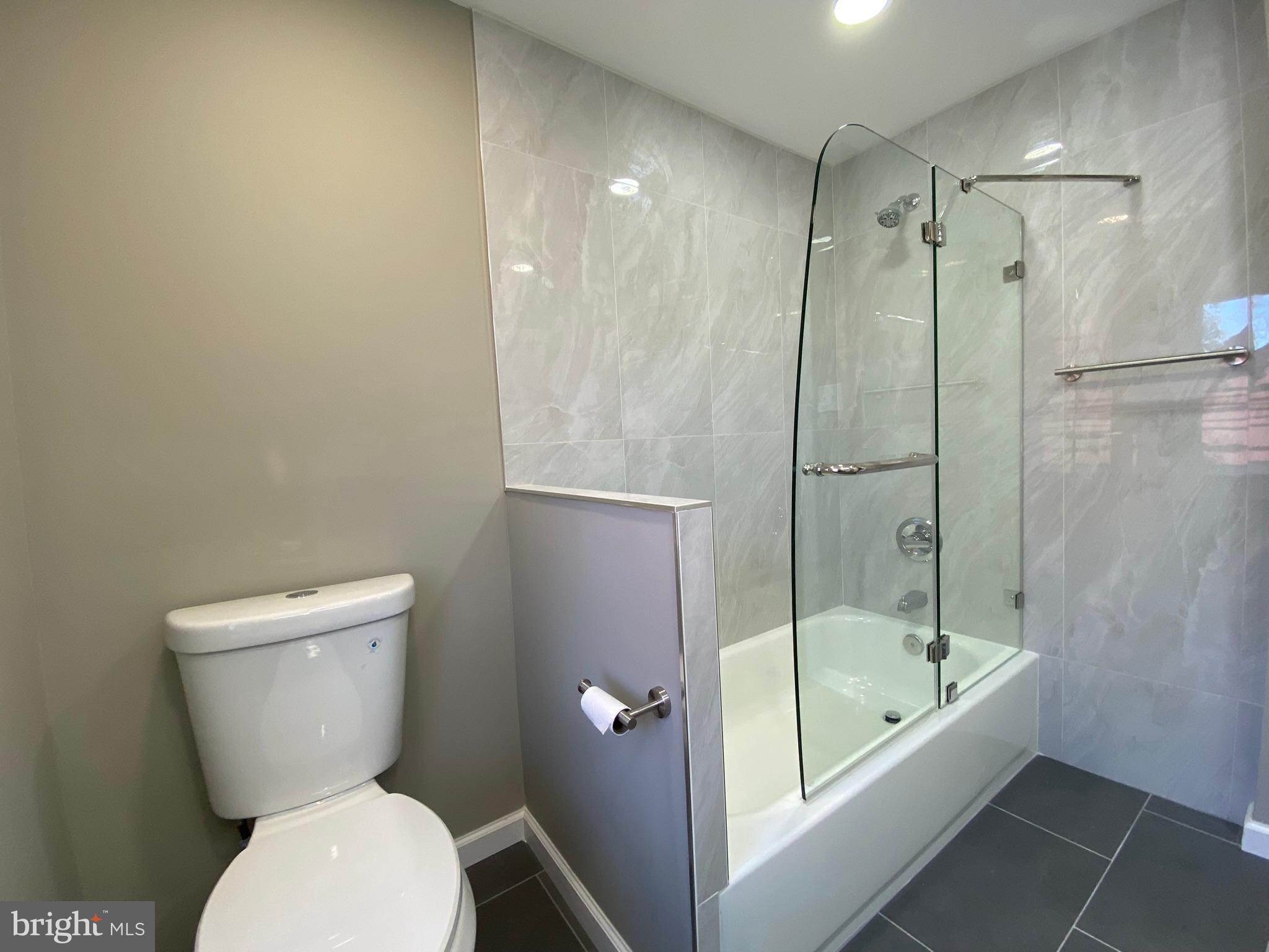 WILLOW WOODS - Residential