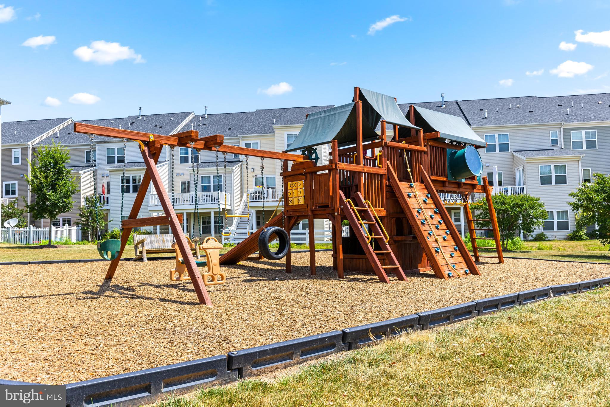 TANYARD COVE NORTH - Residential