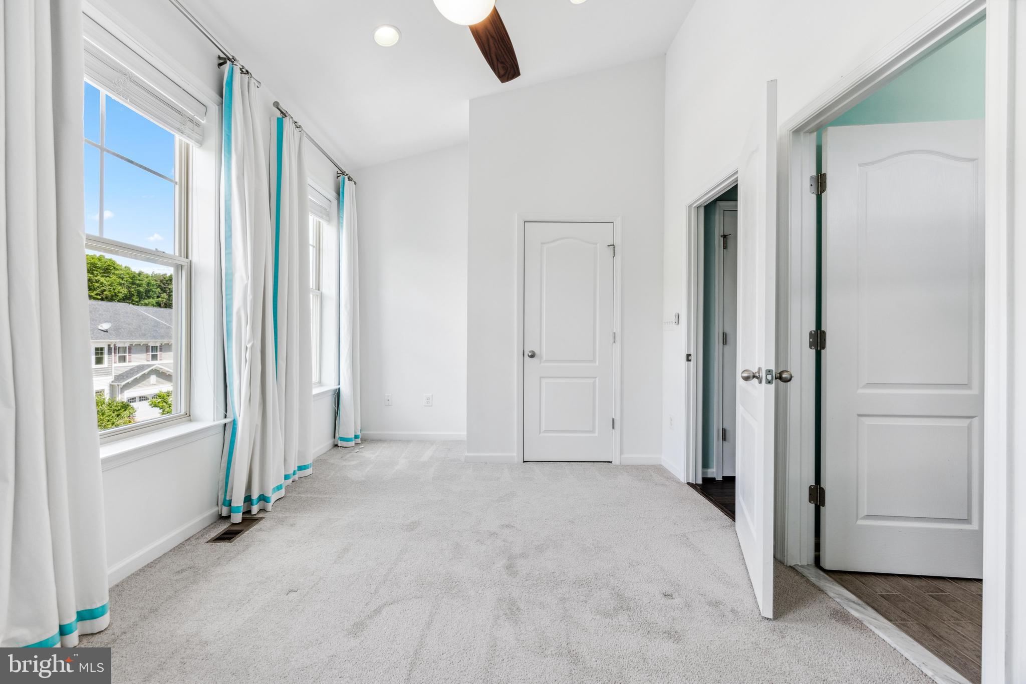 TANYARD COVE NORTH - Residential