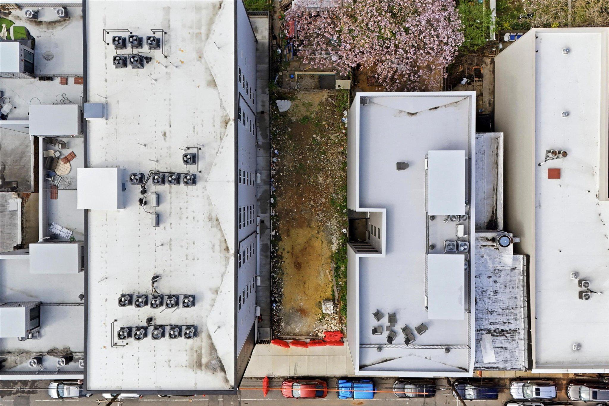 3517 HAVERFORD AVENUE