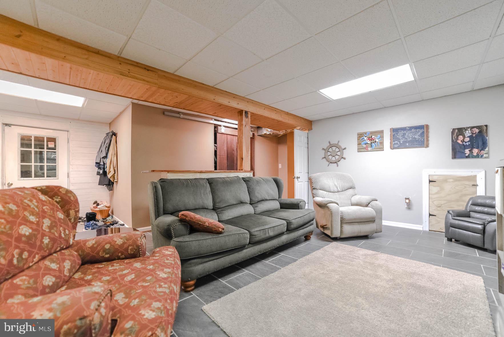 WIDOW WOODS - Residential