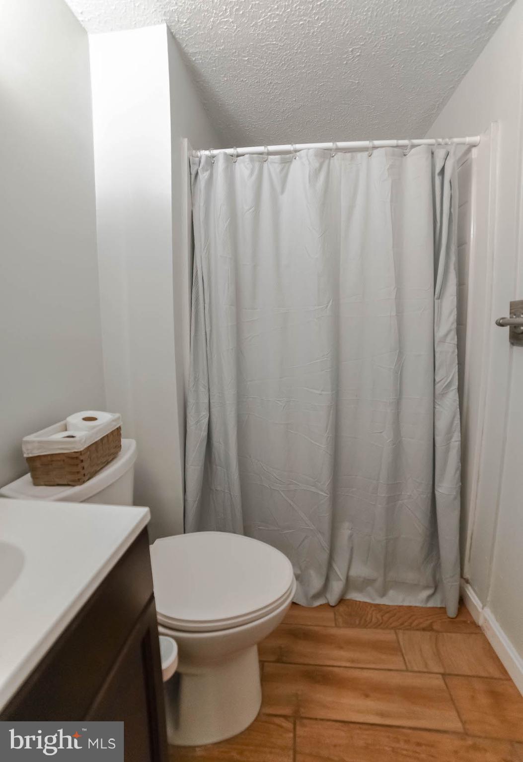 WIDOW WOODS - Residential