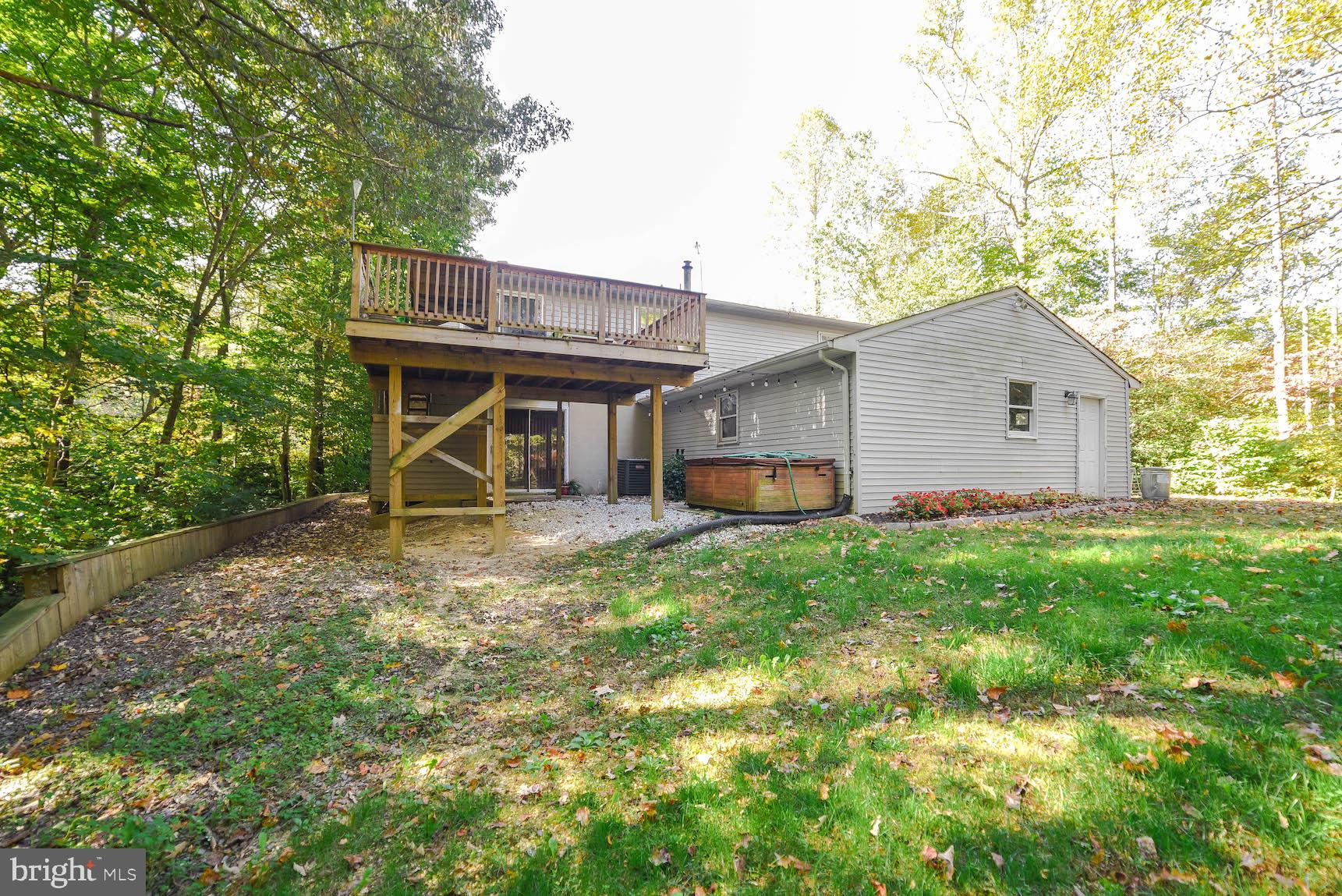 WIDOW WOODS - Residential