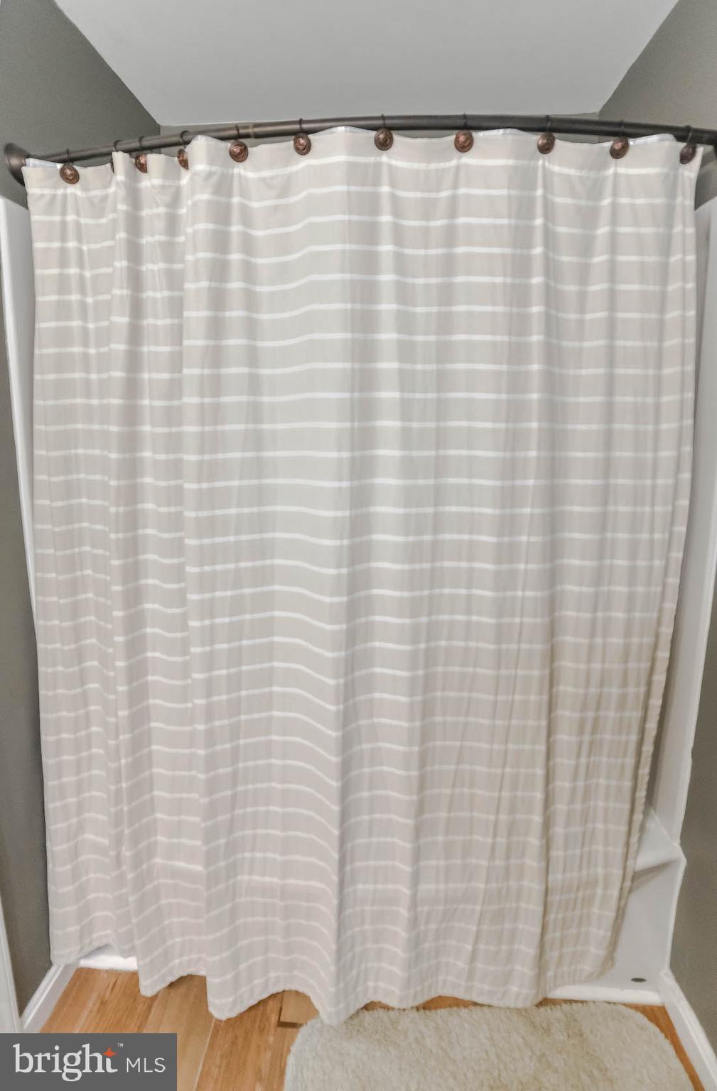 WIDOW WOODS - Residential