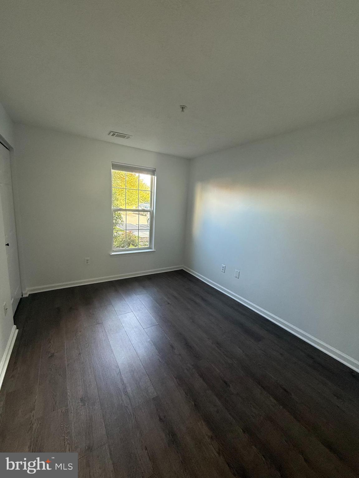 STUART MECHANIC - Residential Lease