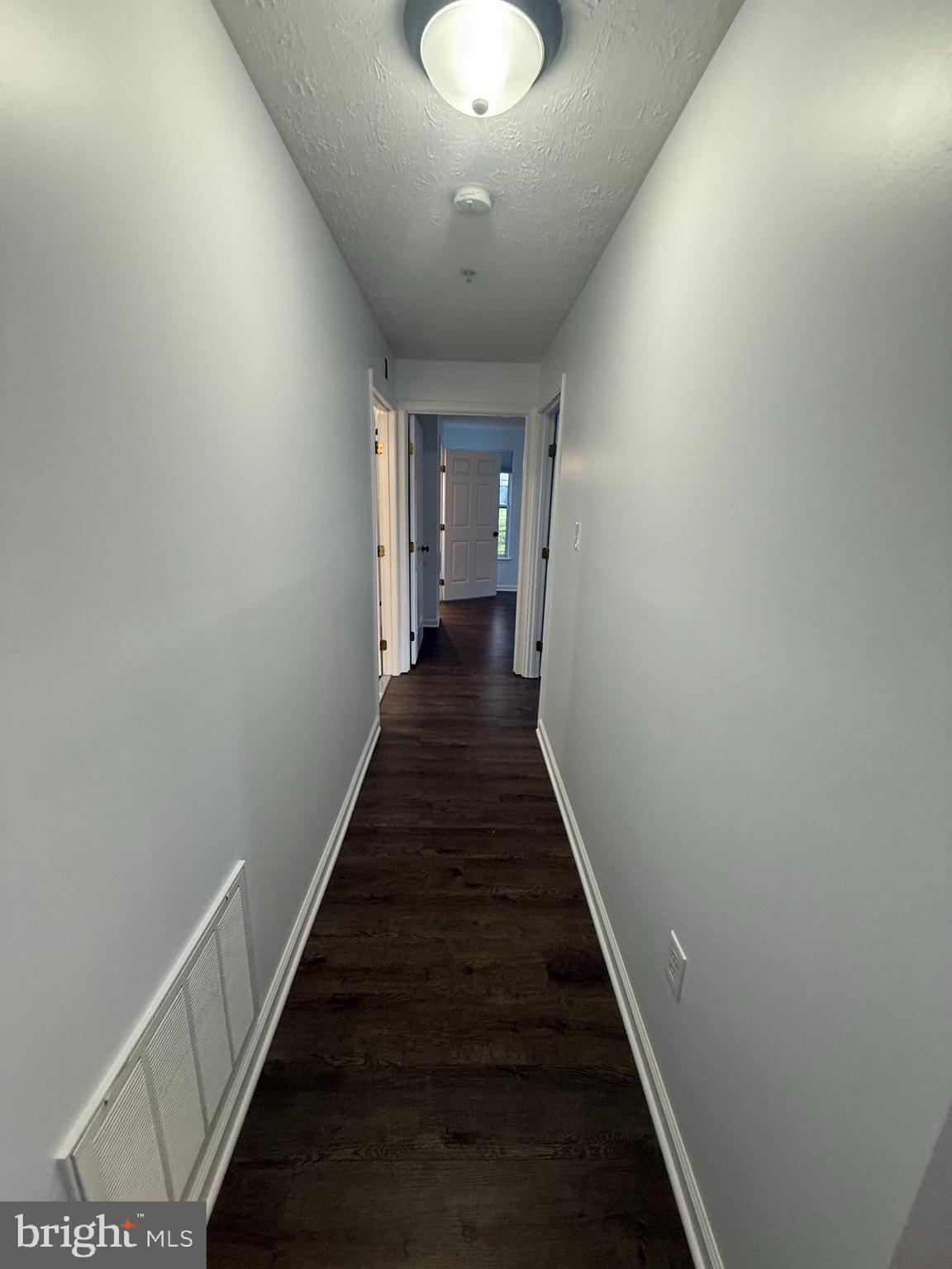 STUART MECHANIC - Residential Lease