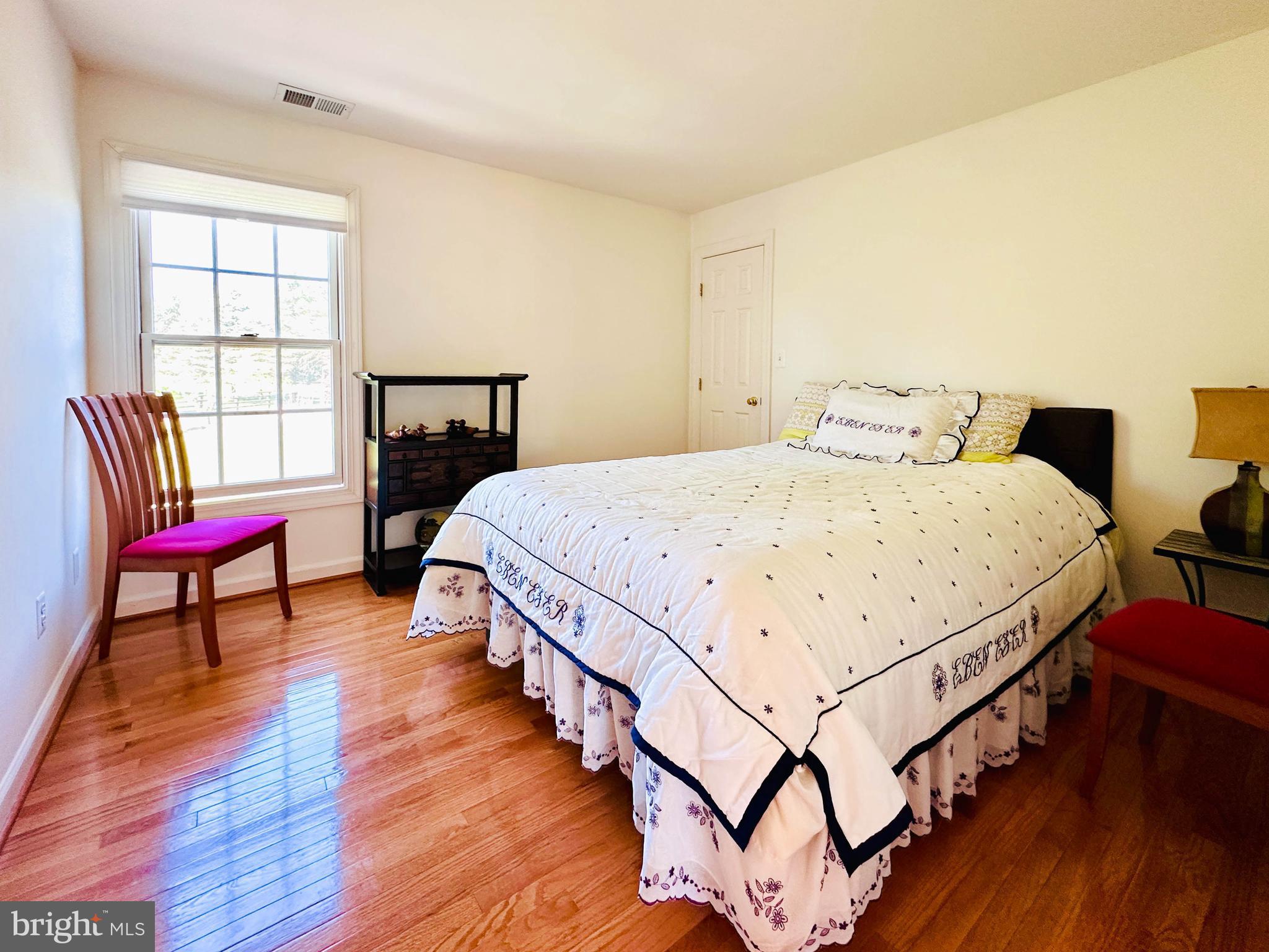 BRANTWOOD - Residential