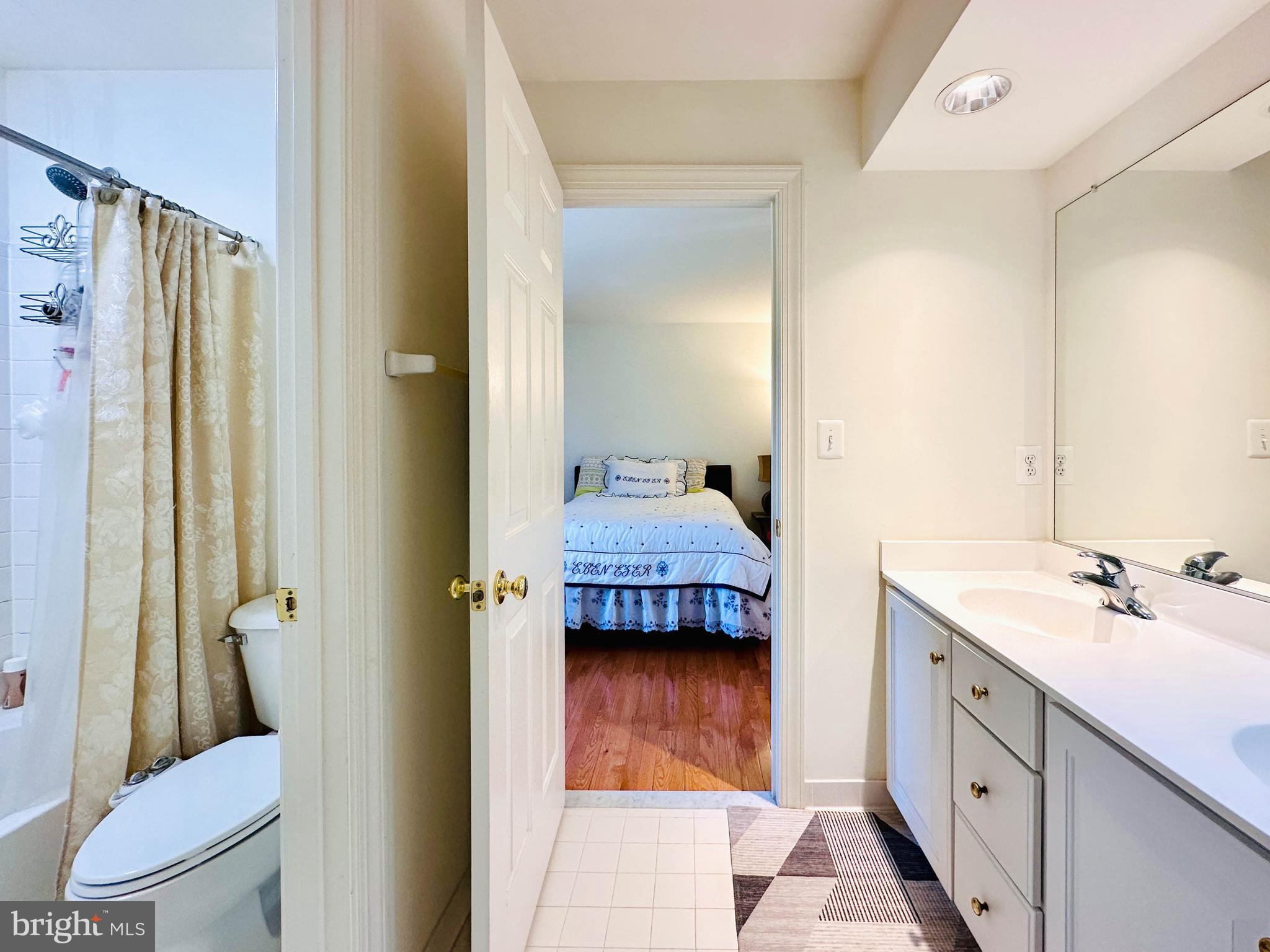 BRANTWOOD - Residential
