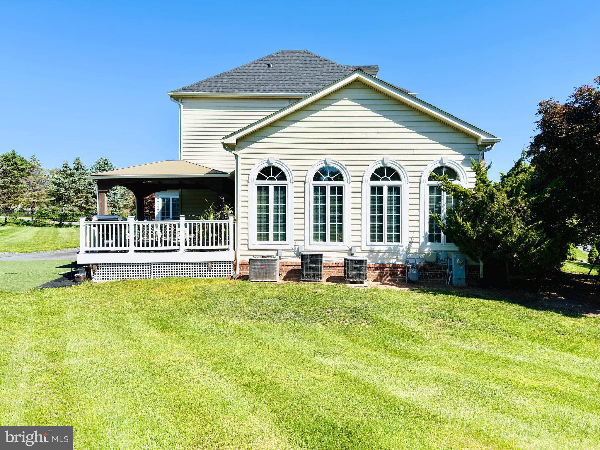 BRANTWOOD - Residential