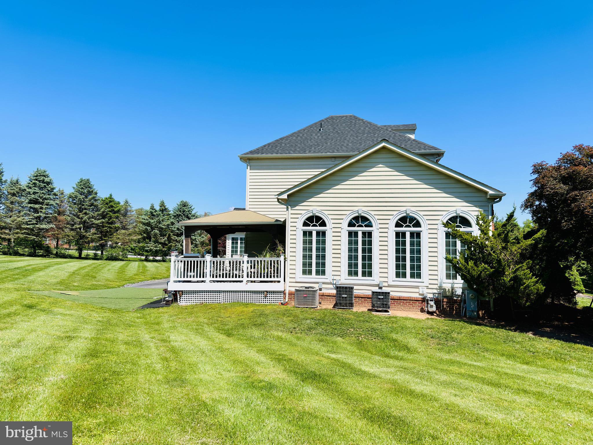 BRANTWOOD - Residential